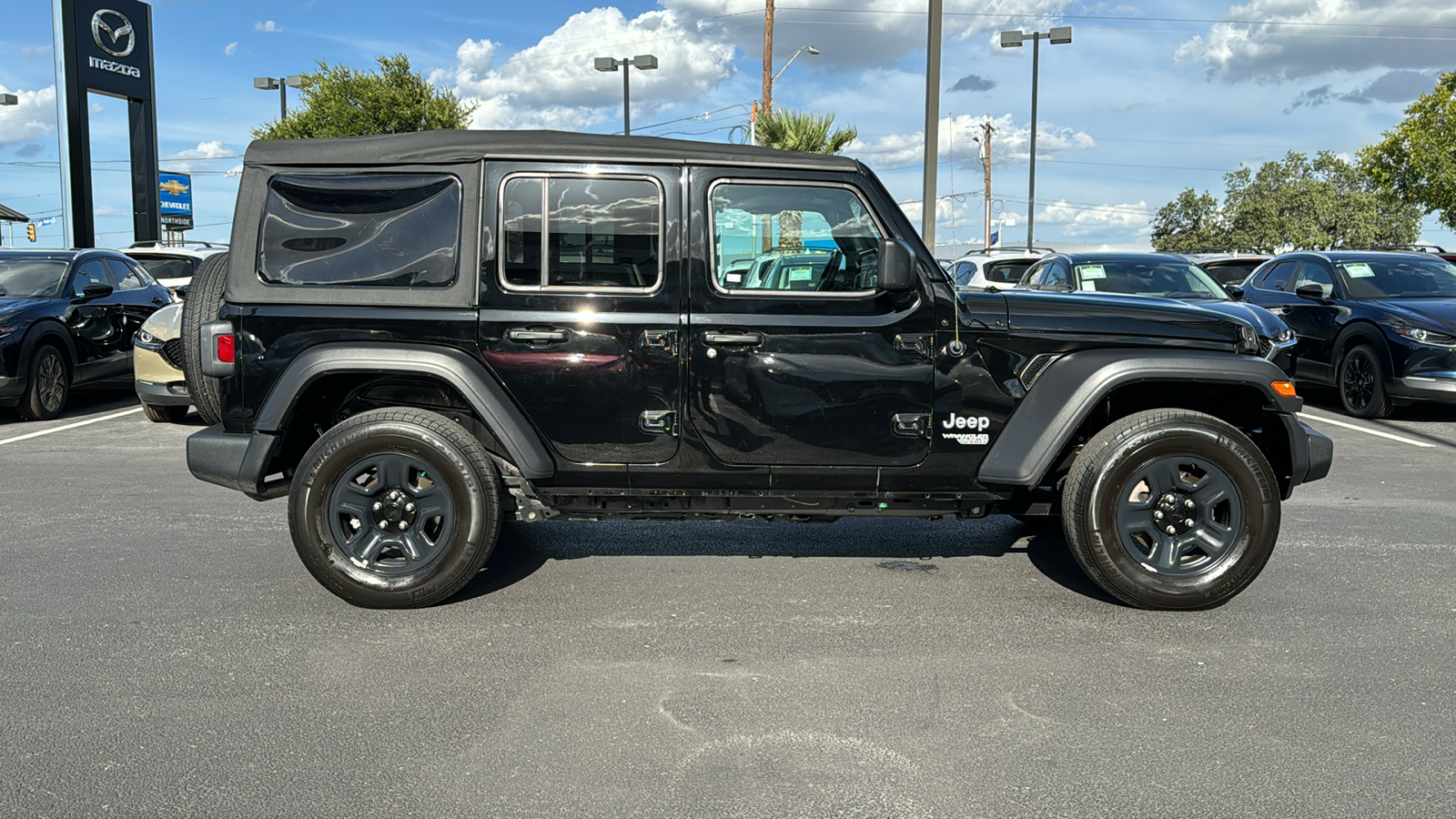 2020 Jeep Wrangler Unlimited Sport 9