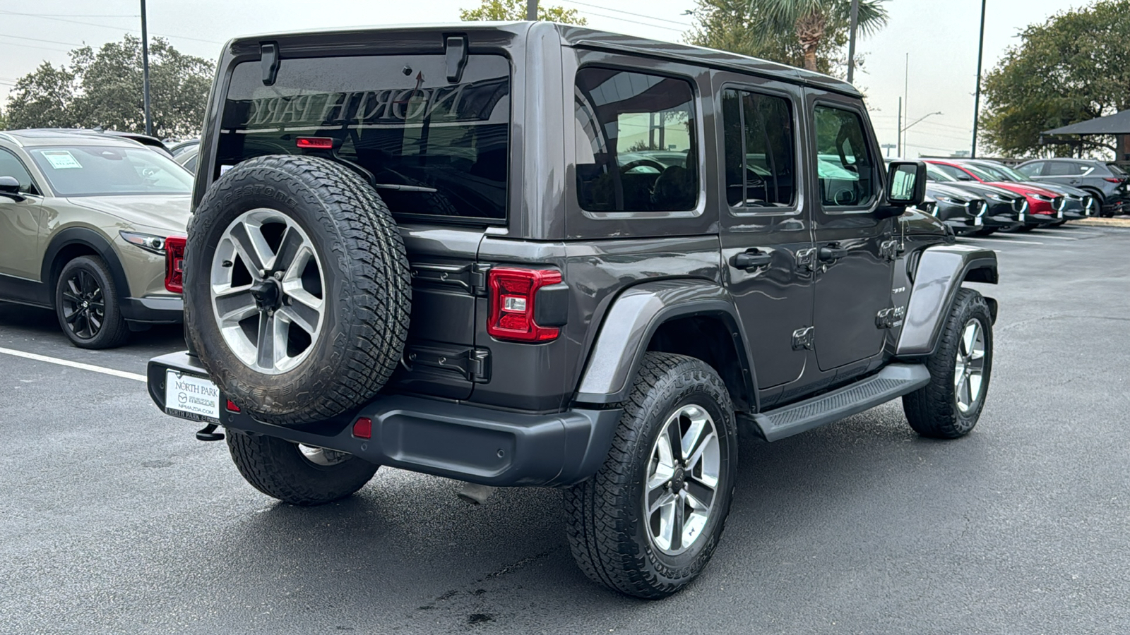 2019 Jeep Wrangler Unlimited Sahara 8