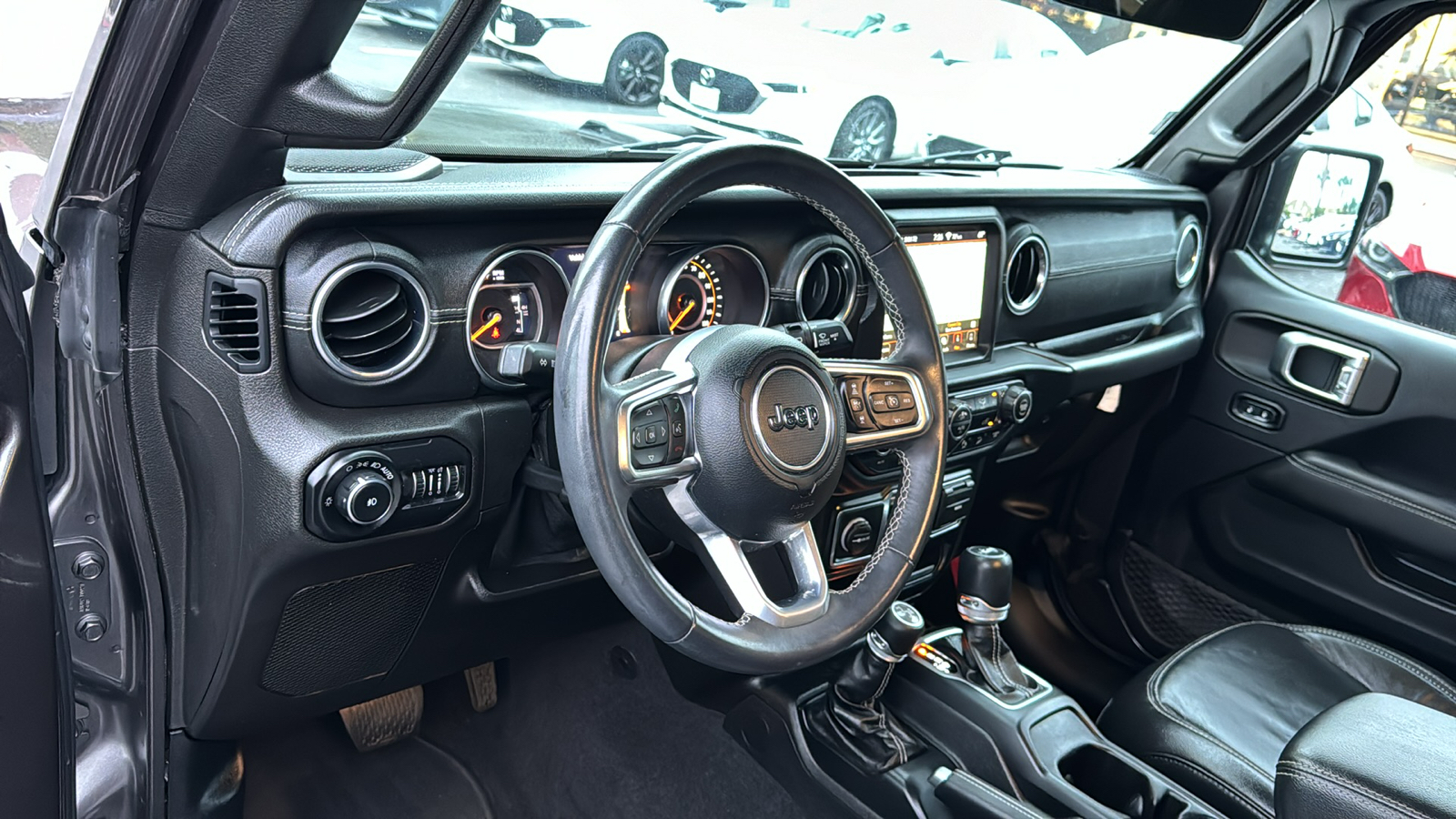 2019 Jeep Wrangler Unlimited Sahara 13