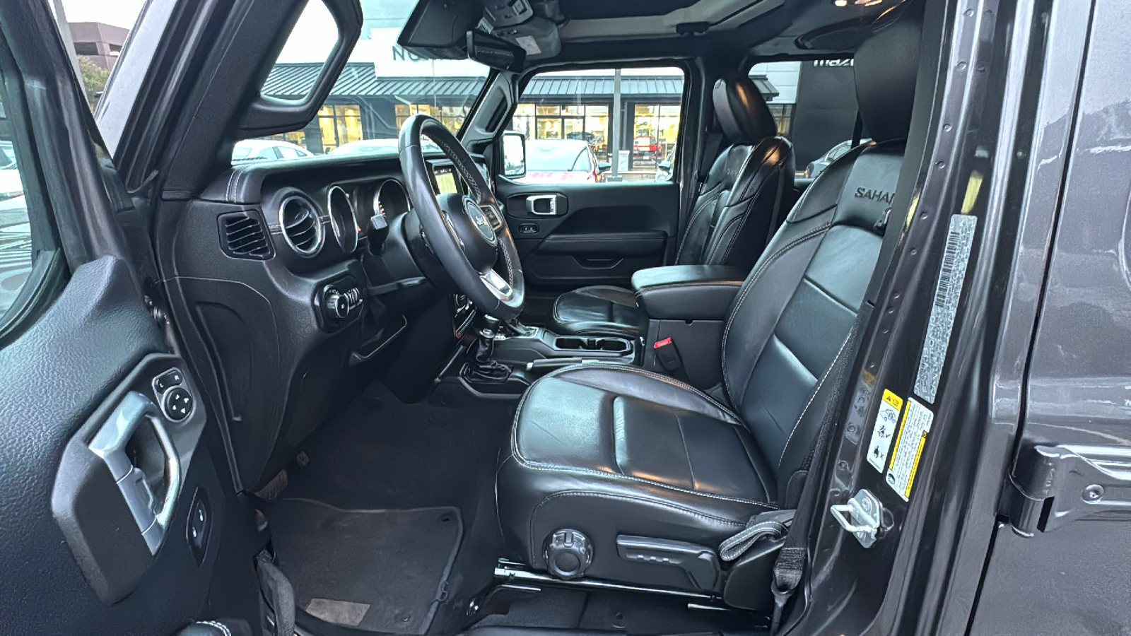 2019 Jeep Wrangler Unlimited Sahara 14