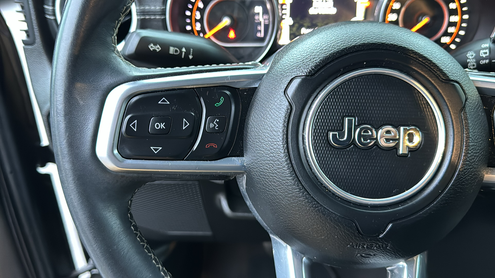 2019 Jeep Wrangler Unlimited Sahara 30