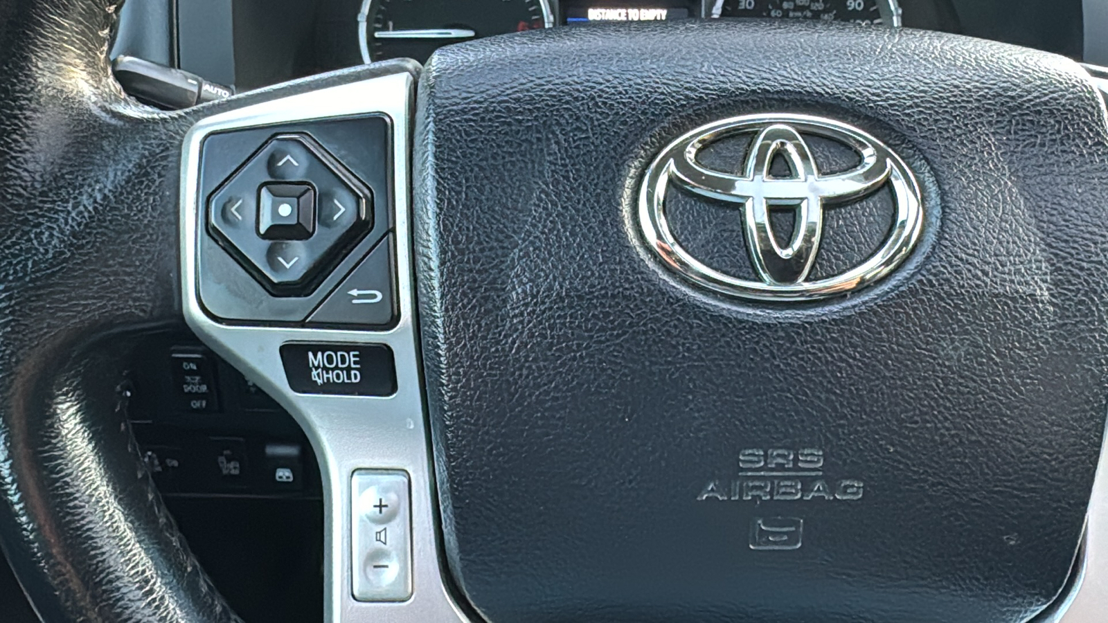 2017 Toyota Tundra Limited 22