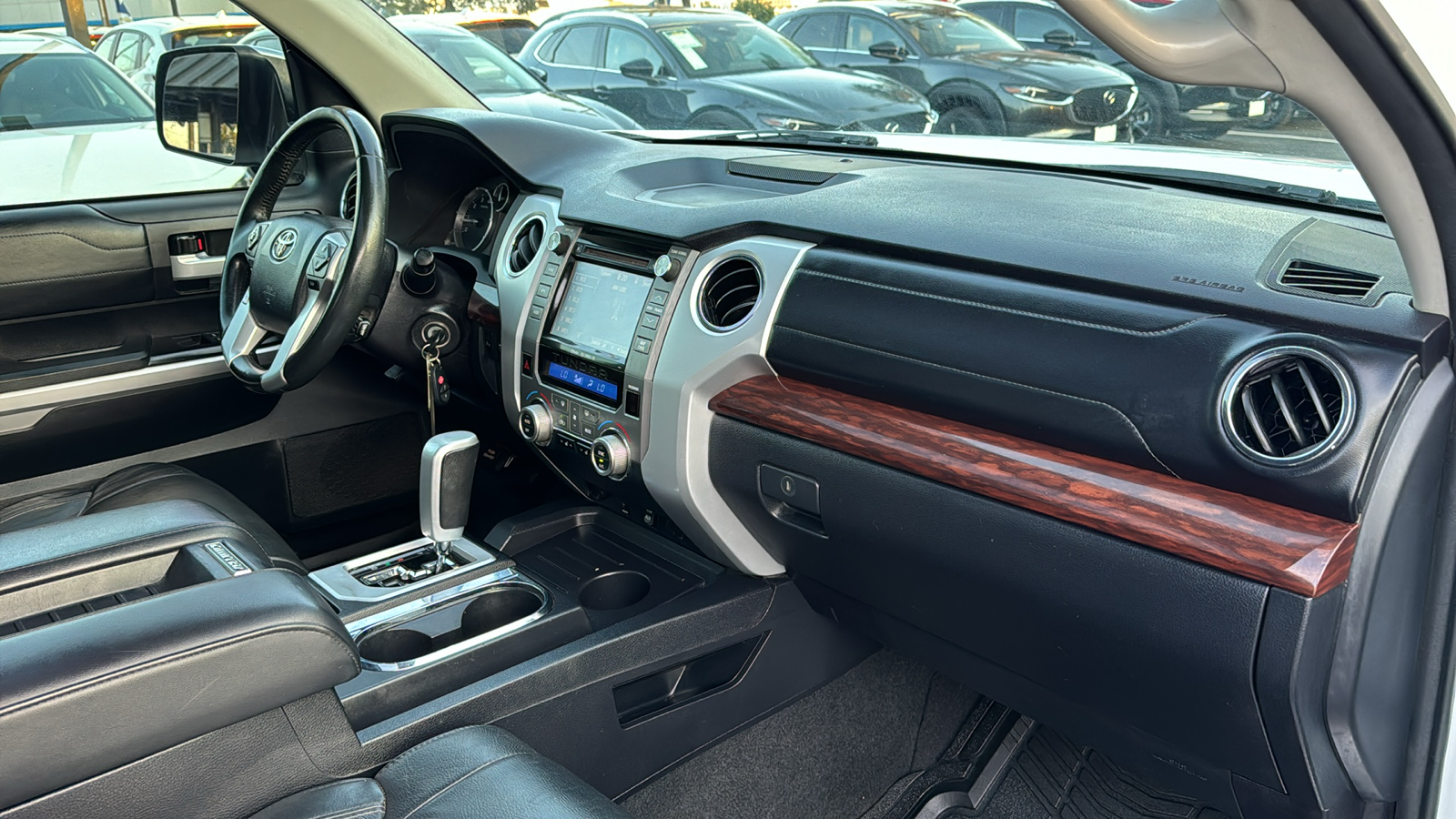 2017 Toyota Tundra Limited 36