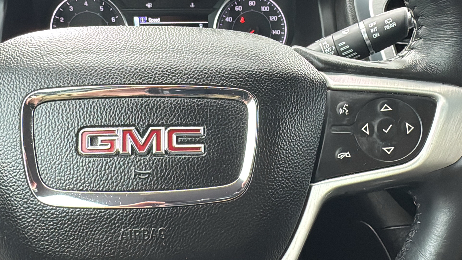 2018 GMC Acadia SLT-1 24