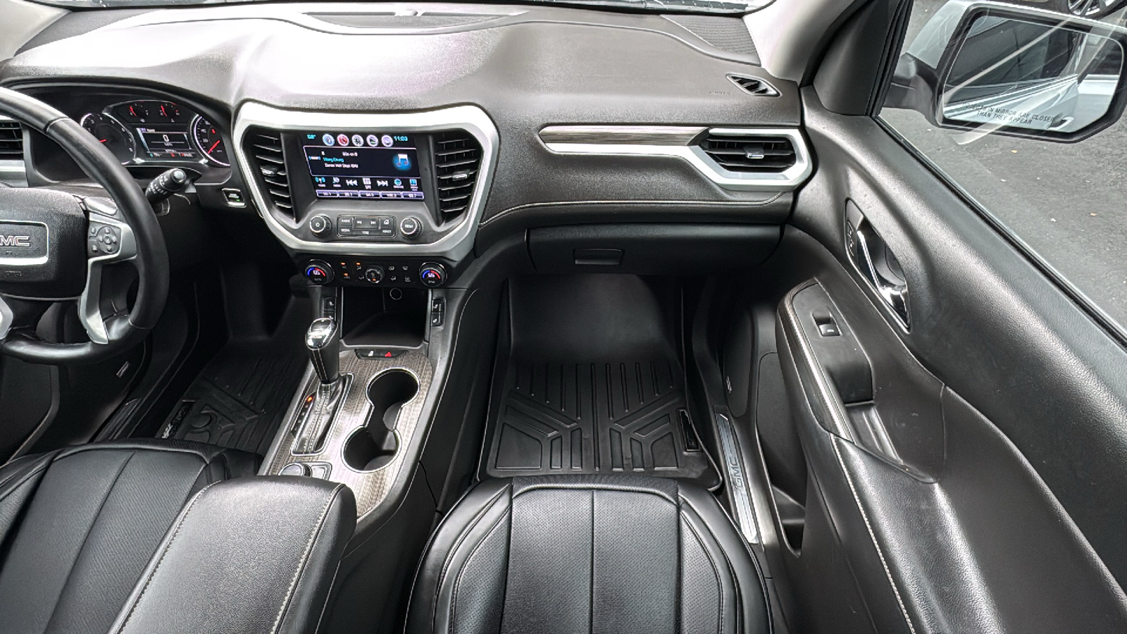 2018 GMC Acadia SLT-1 38