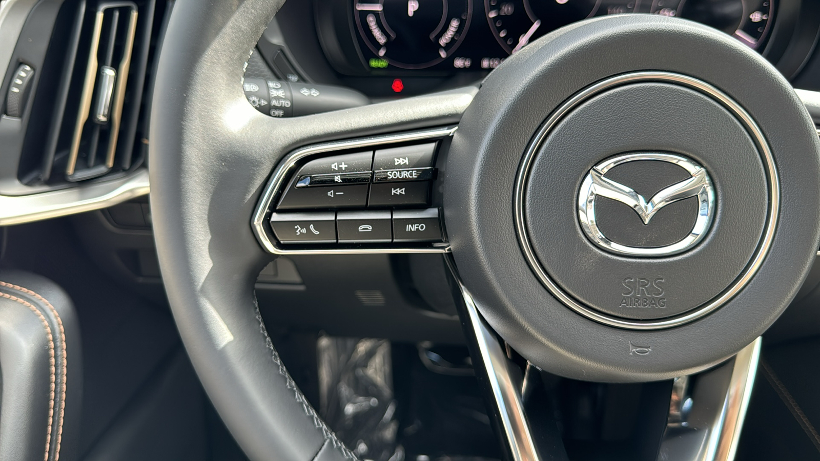 2025 Mazda CX-70 PHEV Premium 19