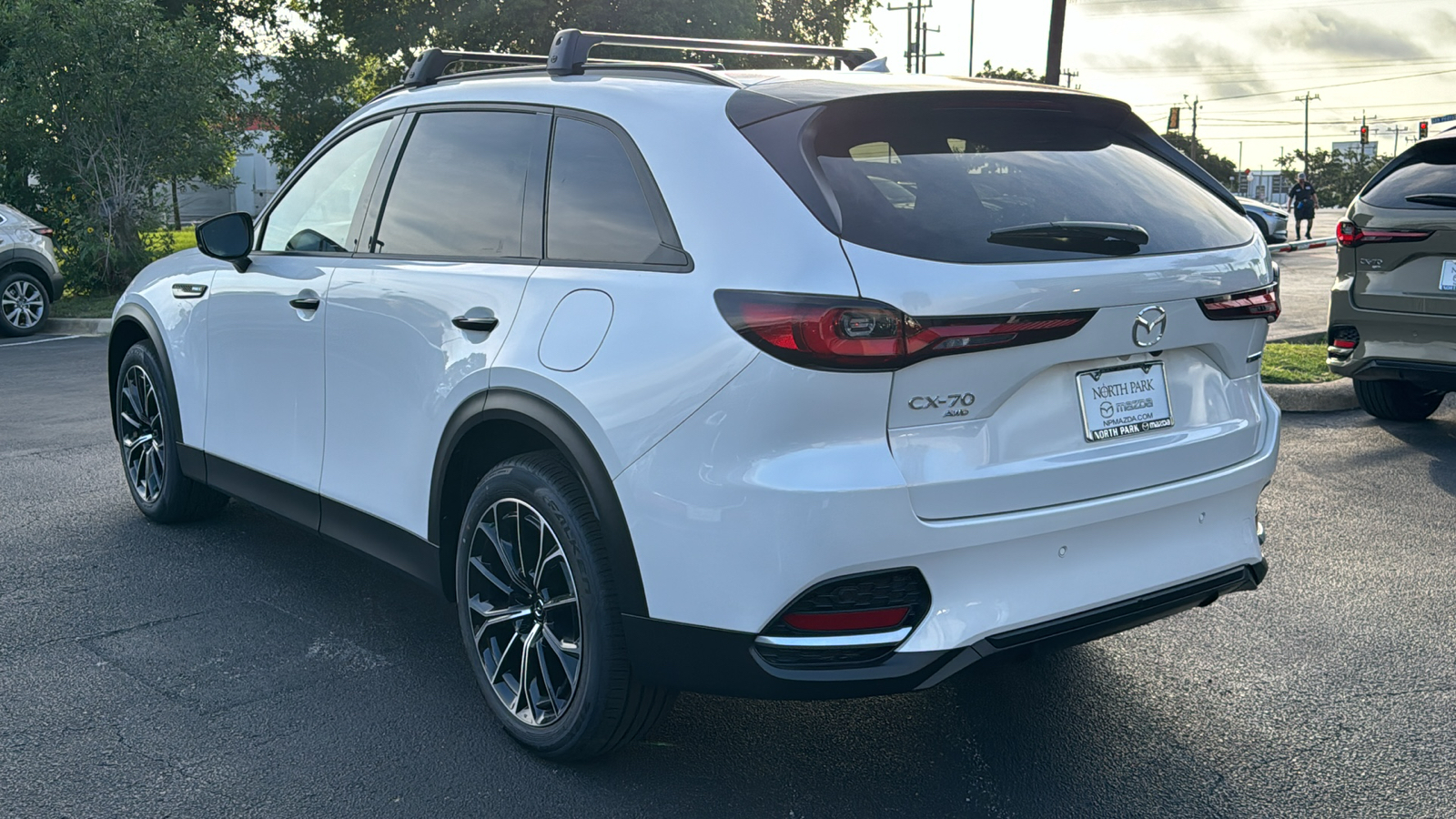 2025 Mazda CX-70 PHEV Premium Plus 6