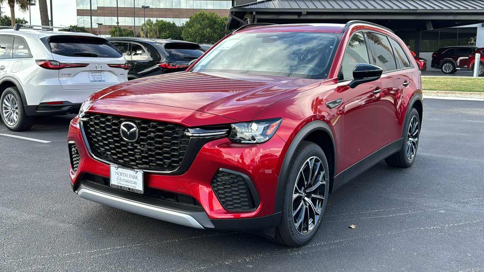 2025 Mazda CX-70 PHEV Premium Plus 3