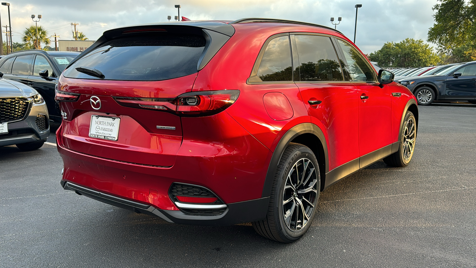 2025 Mazda CX-70 PHEV Premium Plus 8