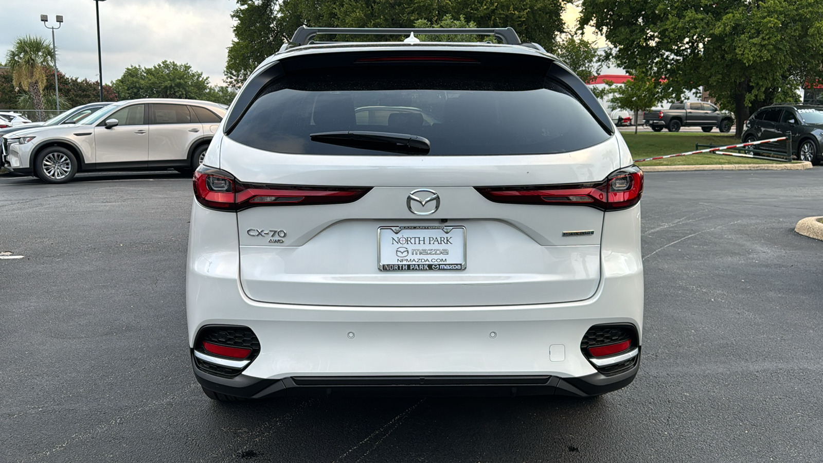 2025 Mazda CX-70 PHEV Premium 8