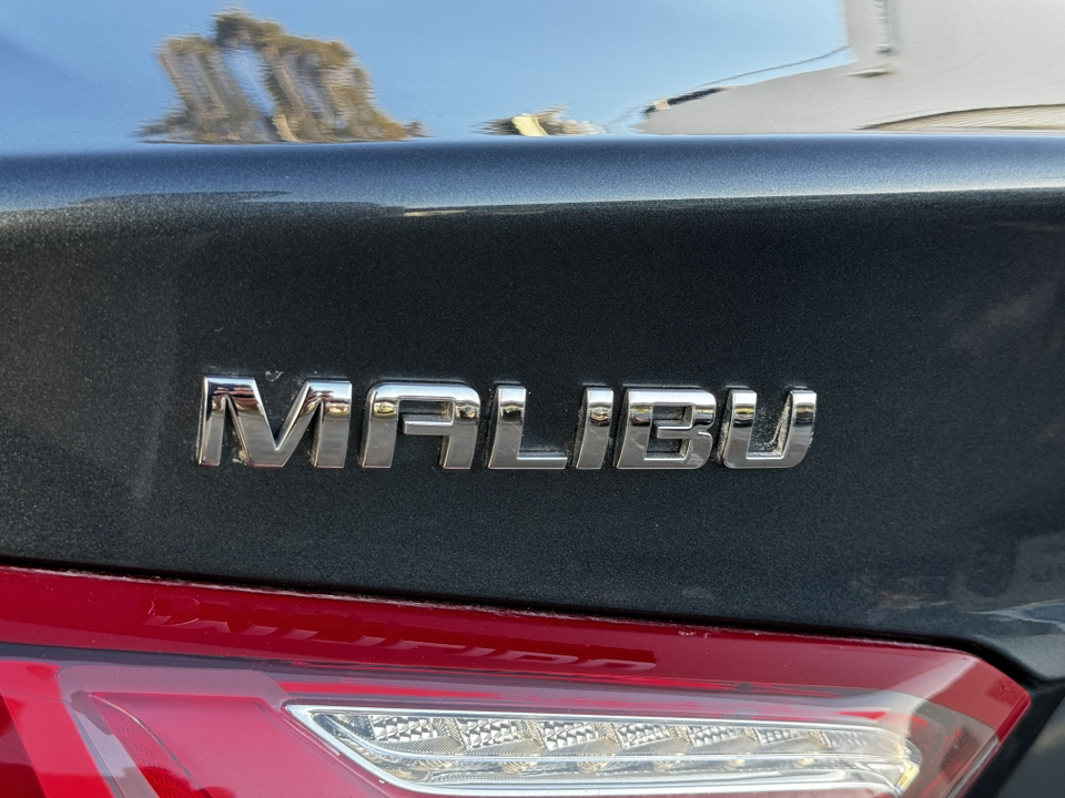 2020 Chevrolet Malibu LT 11