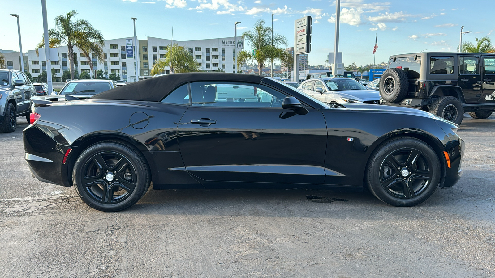 2020 Chevrolet Camaro 1LT 12