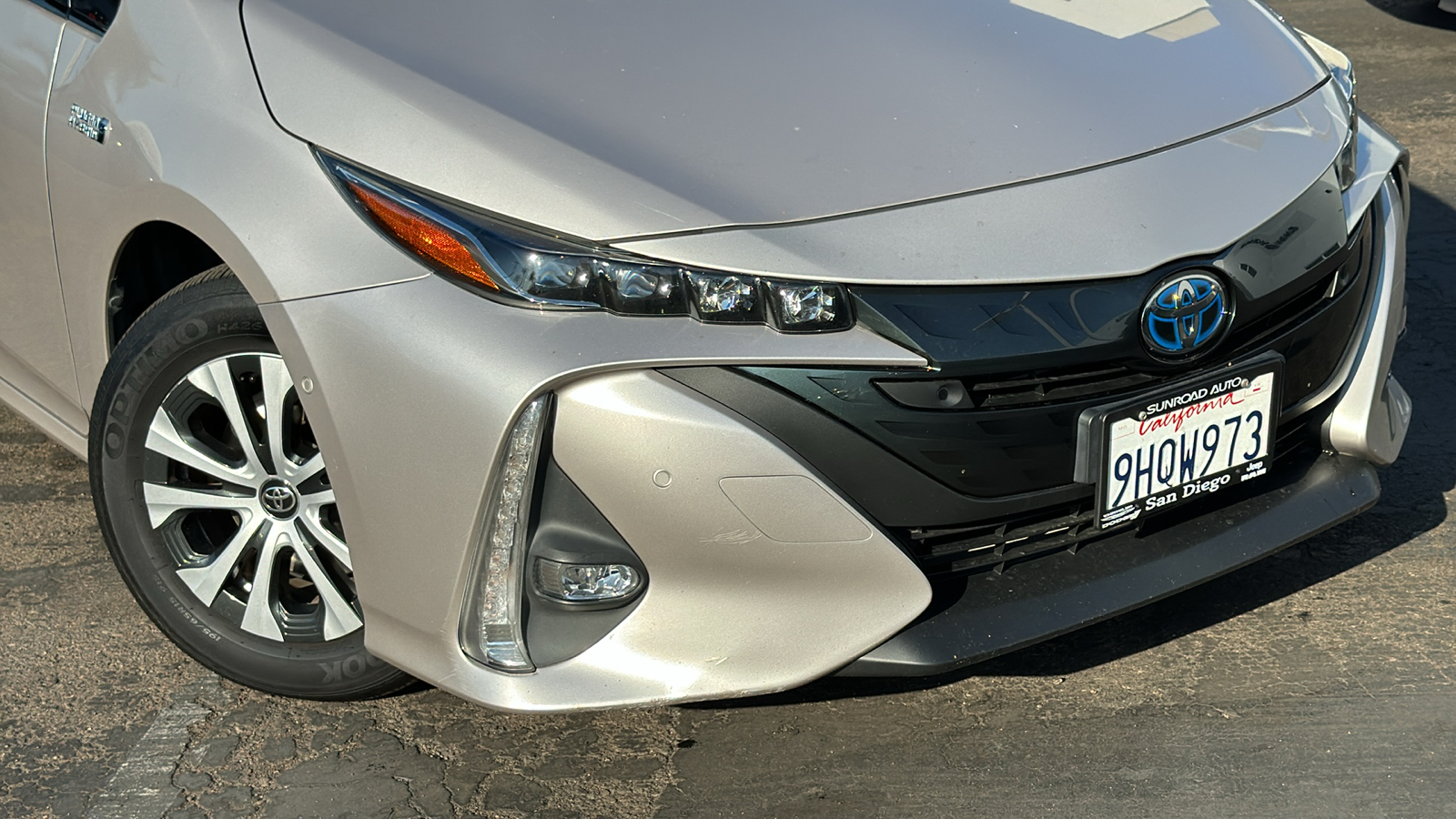 2020 Toyota Prius Prime Limited 3