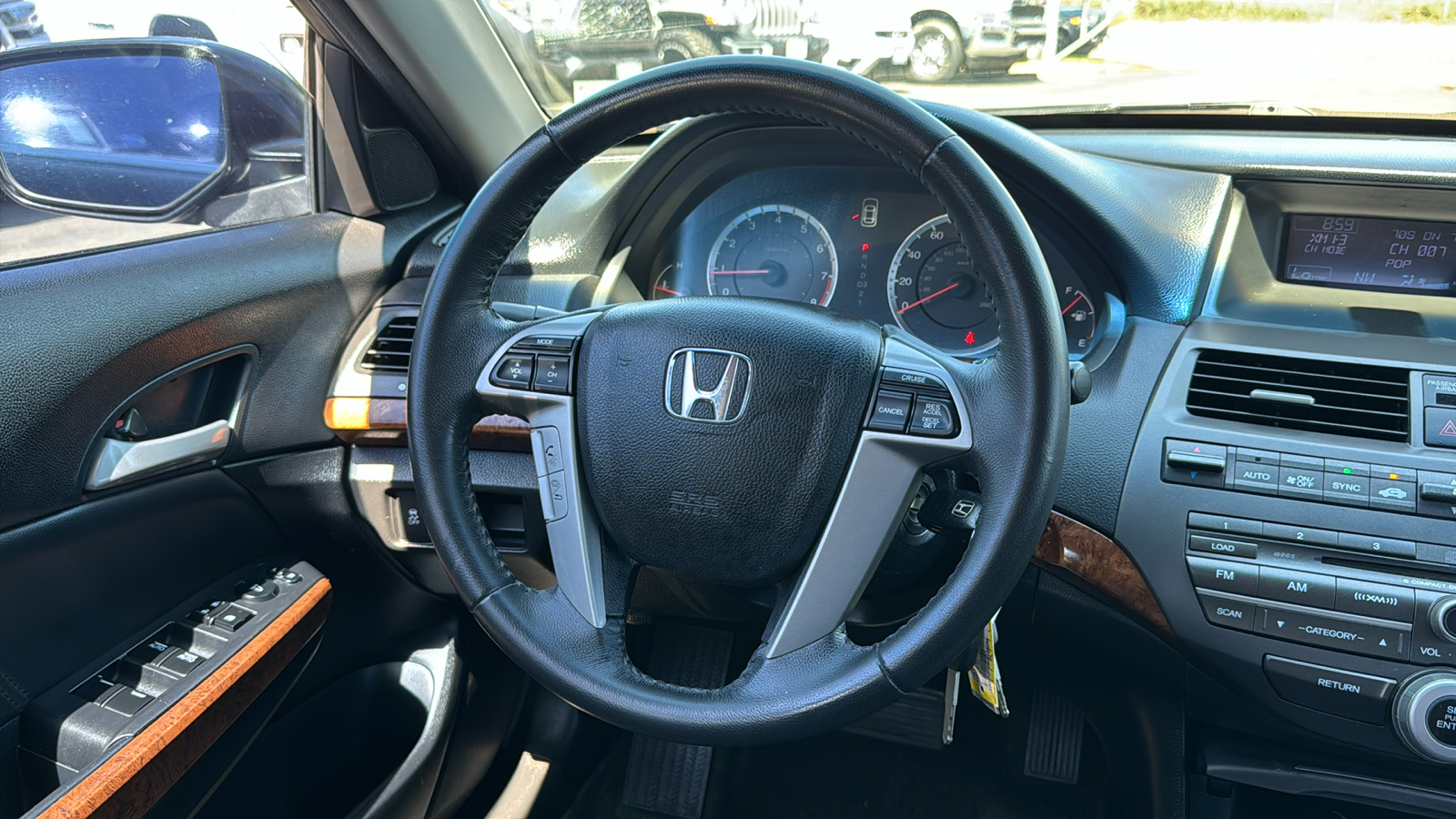 2012 Honda Accord EX-L 23