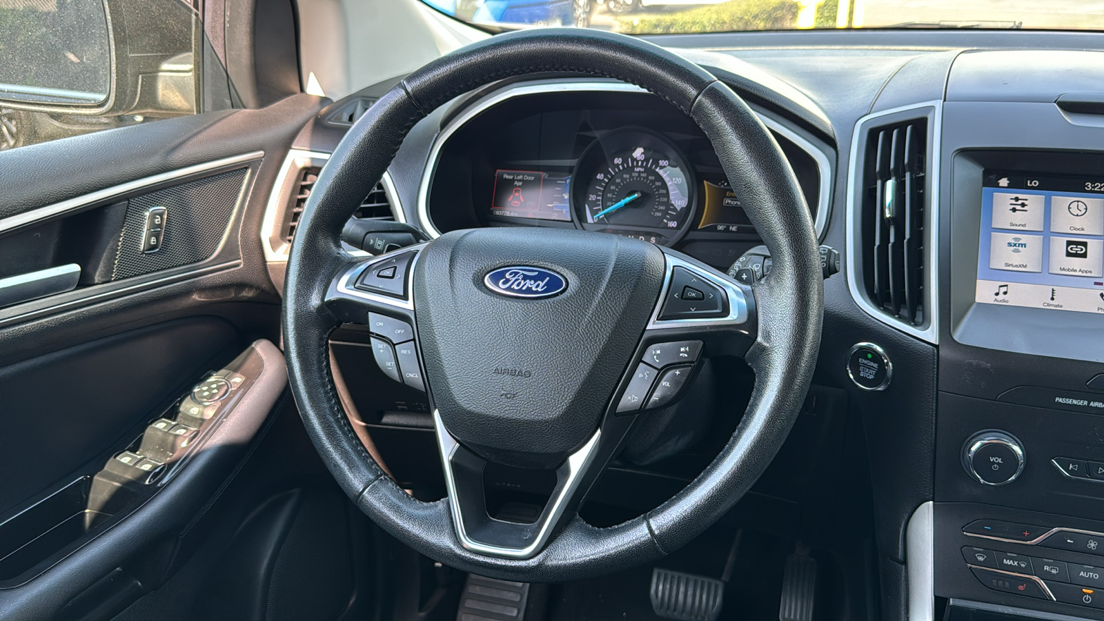 2019 Ford Edge SEL 24