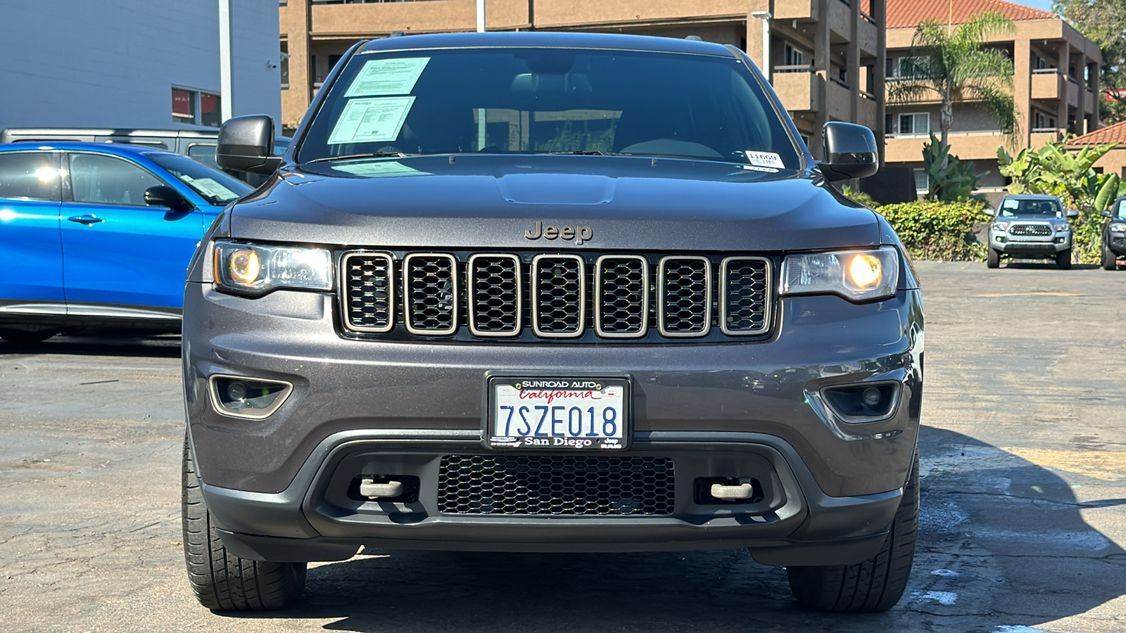 2016 Jeep Grand Cherokee 75th Anniversary Edition 5