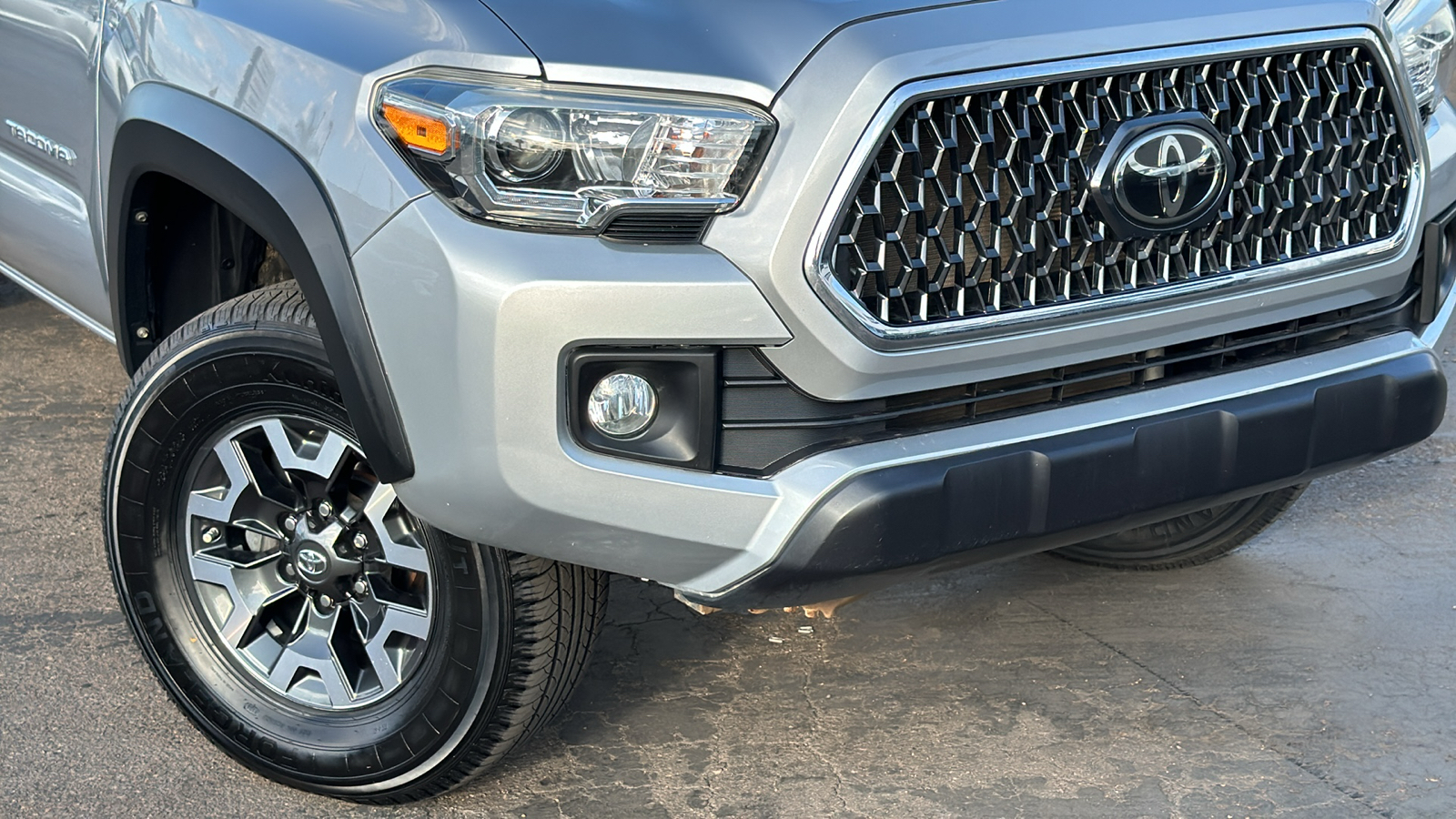 2019 Toyota Tacoma TRD Off-Road 3