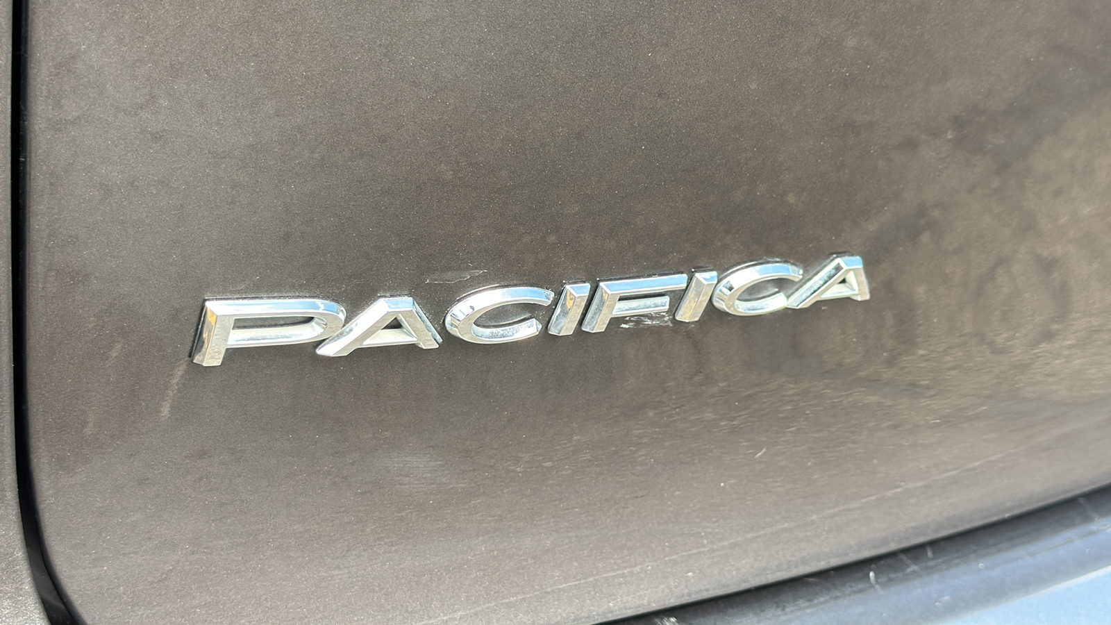 2017 Chrysler Pacifica Touring L Plus 11