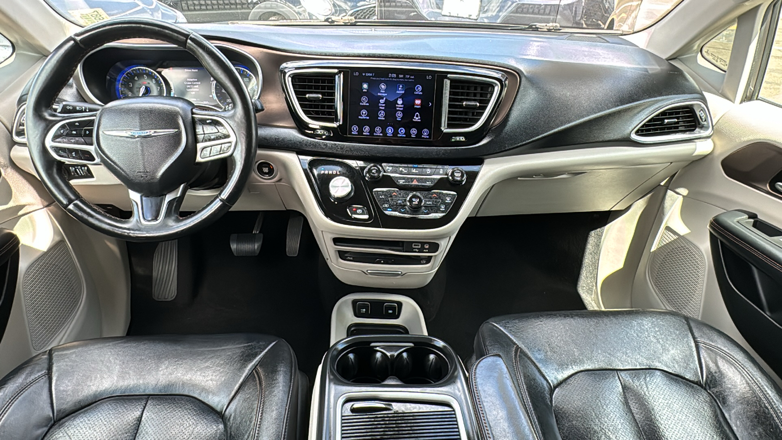 2017 Chrysler Pacifica Touring L Plus 20