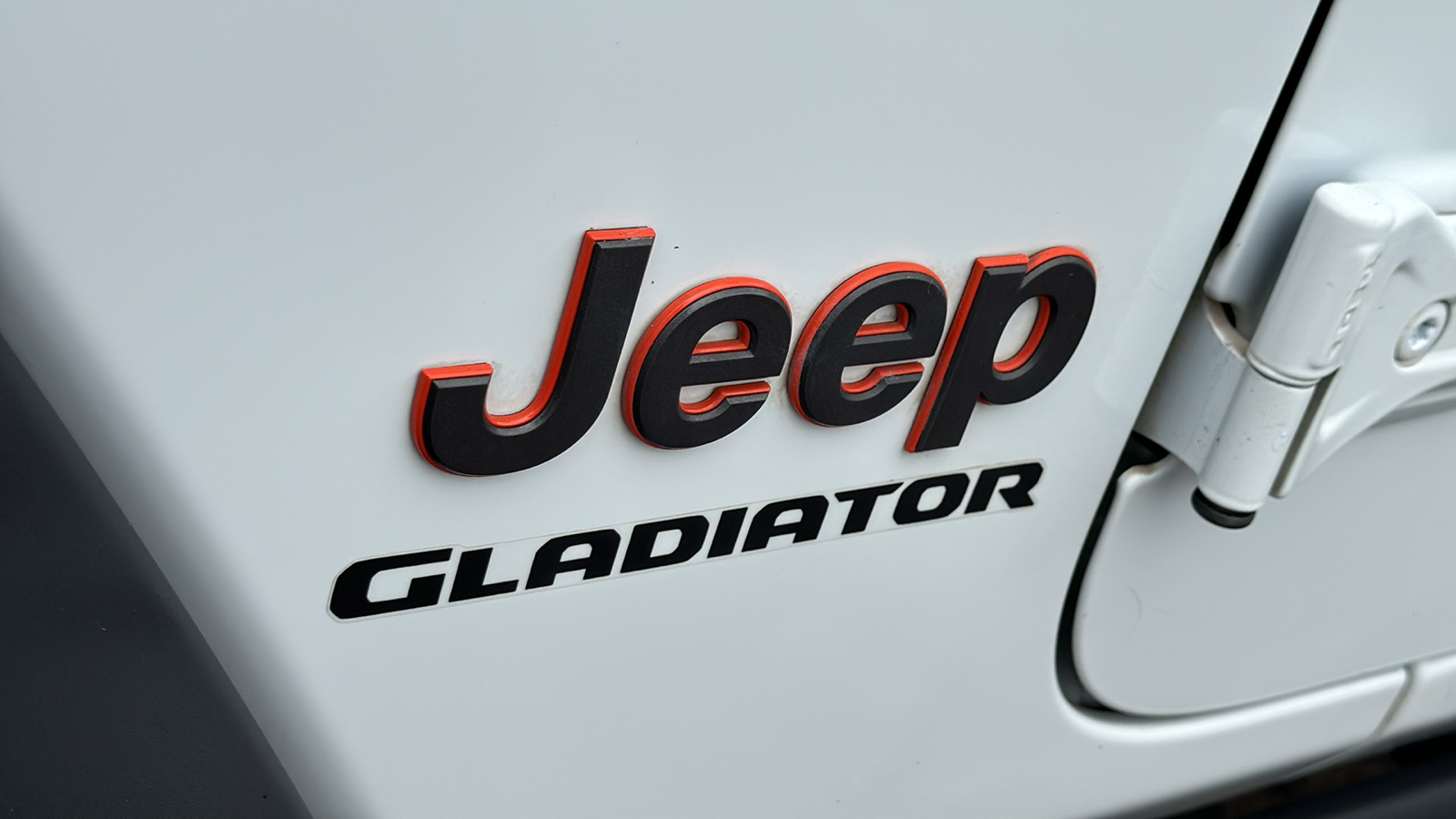 2022 Jeep Gladiator Mojave 13