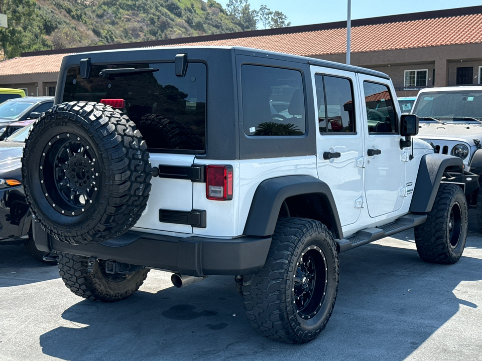 2014 Jeep Wrangler Unlimited  21