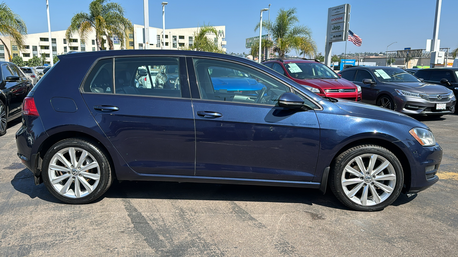 2015 Volkswagen Golf TDI SE 4-Door 7