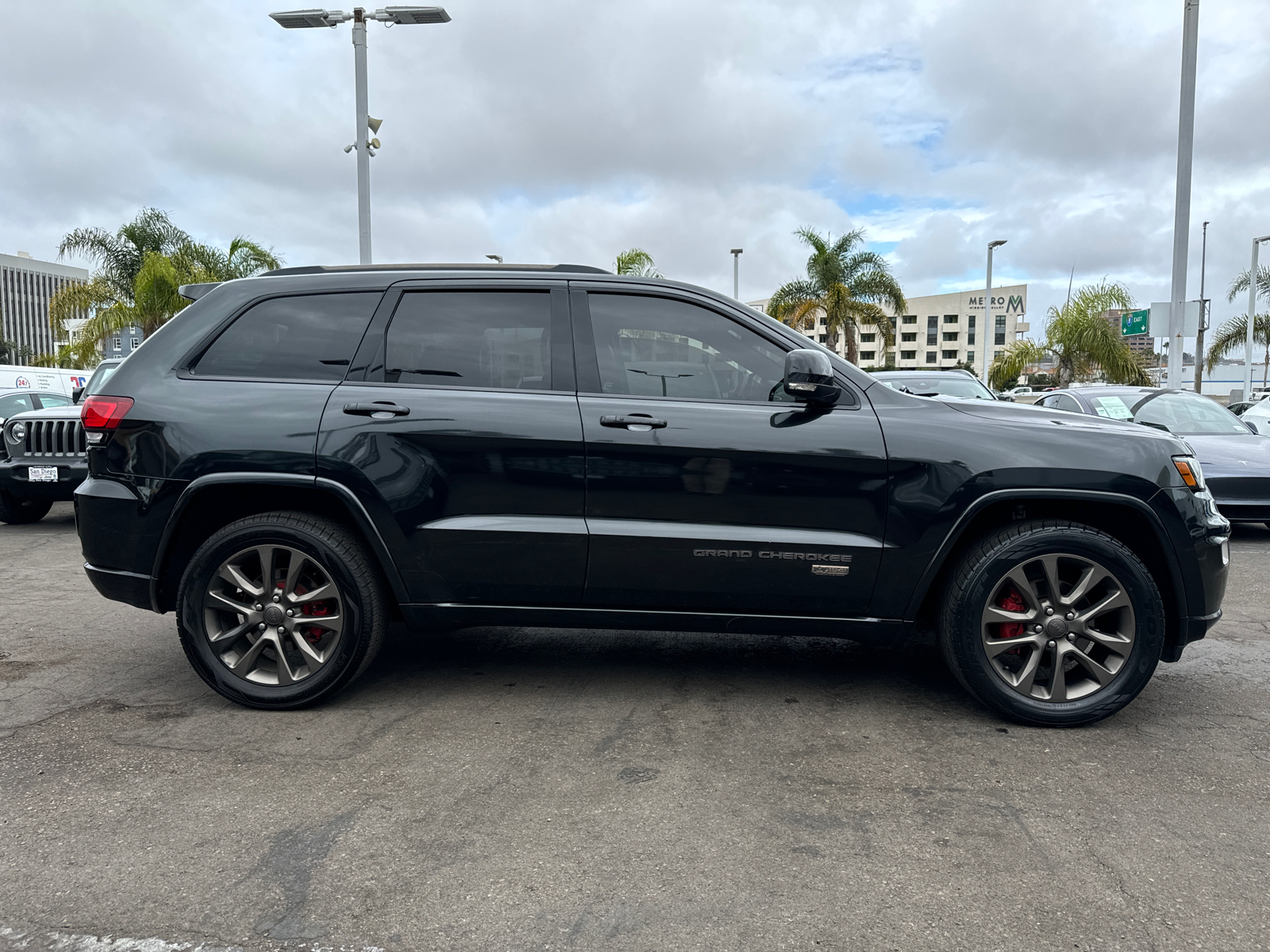 2016 Jeep Grand Cherokee Limited 7