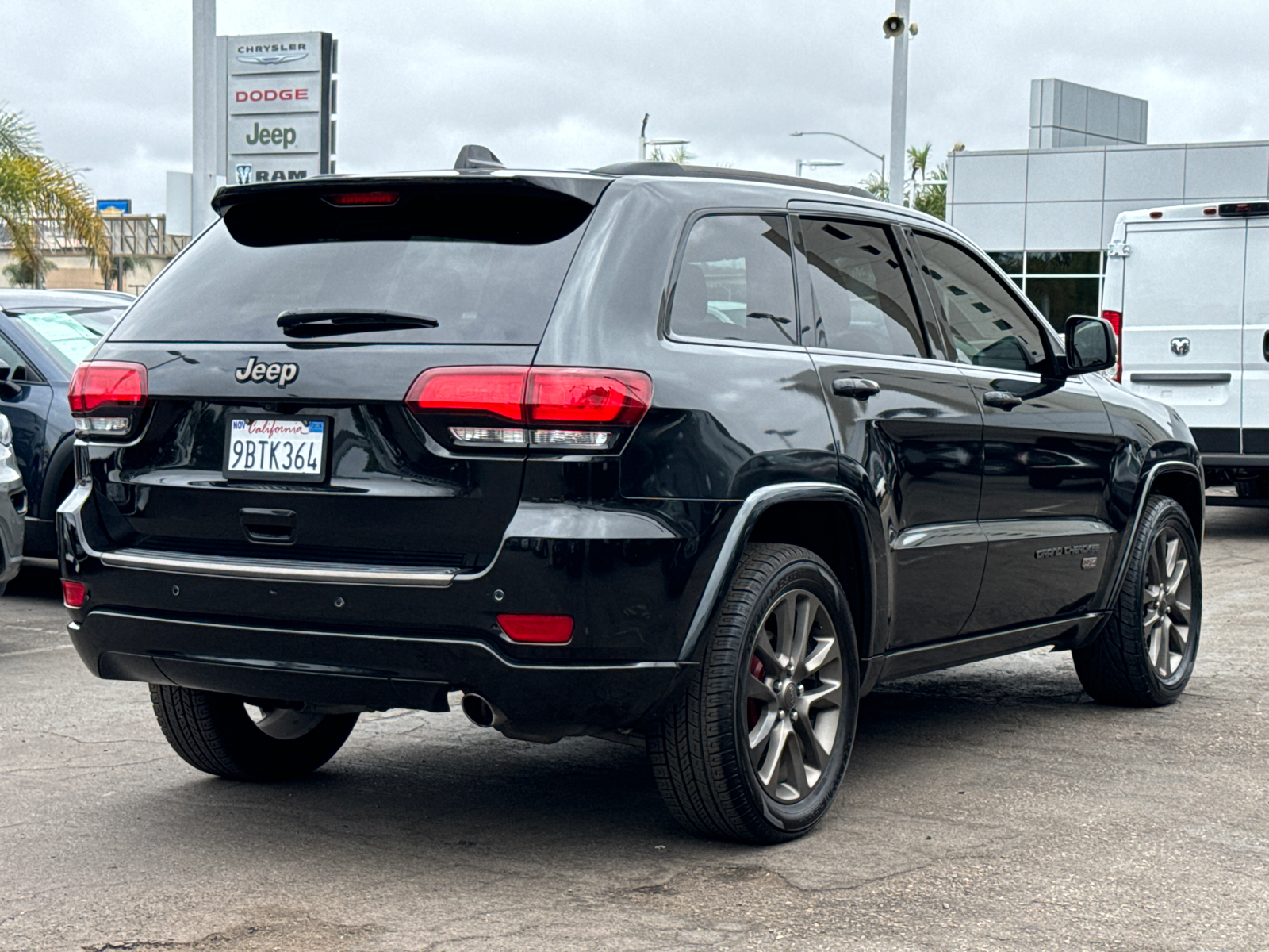 2016 Jeep Grand Cherokee Limited 9