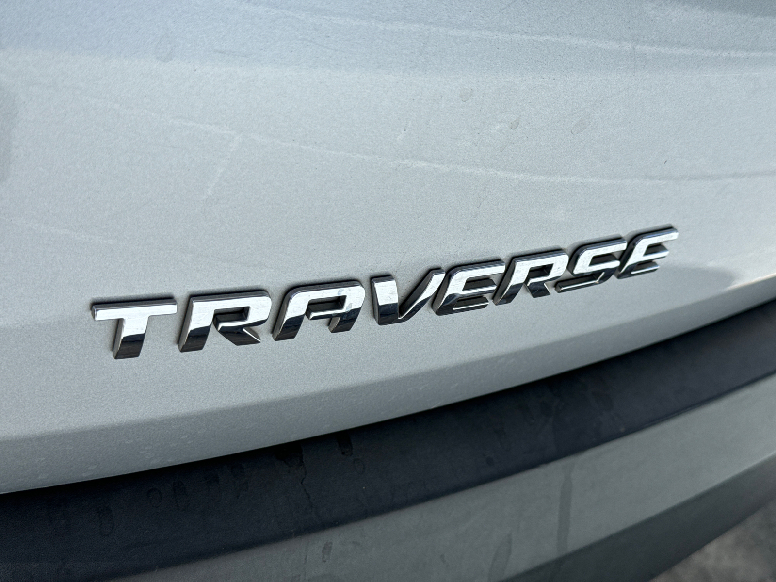 2019 Chevrolet Traverse LS 8