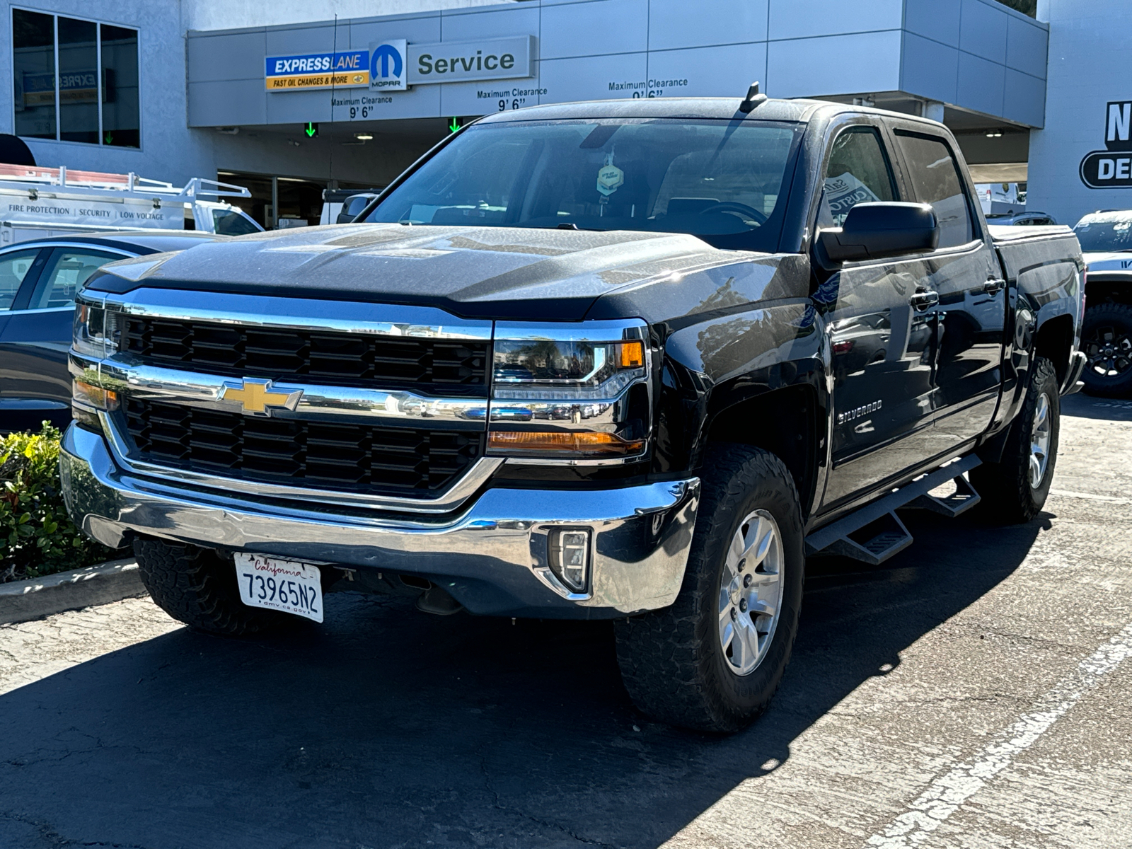 2018 Chevrolet Silverado 1500 LT 2