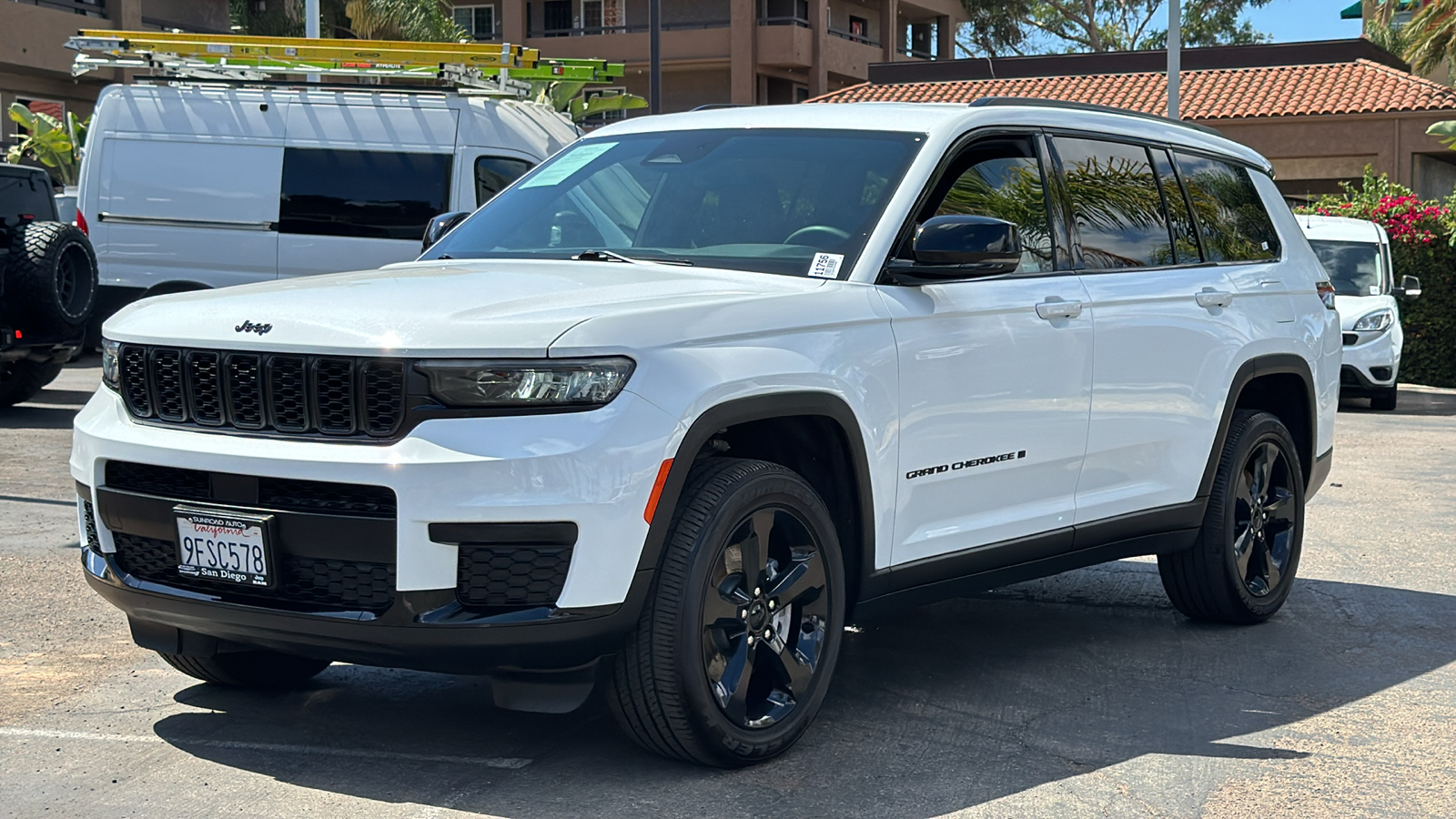 2023 Jeep Grand Cherokee L Altitude 4