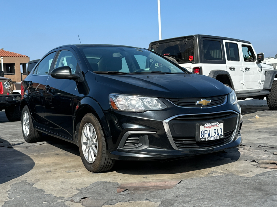 2017 Chevrolet Sonic LT 14