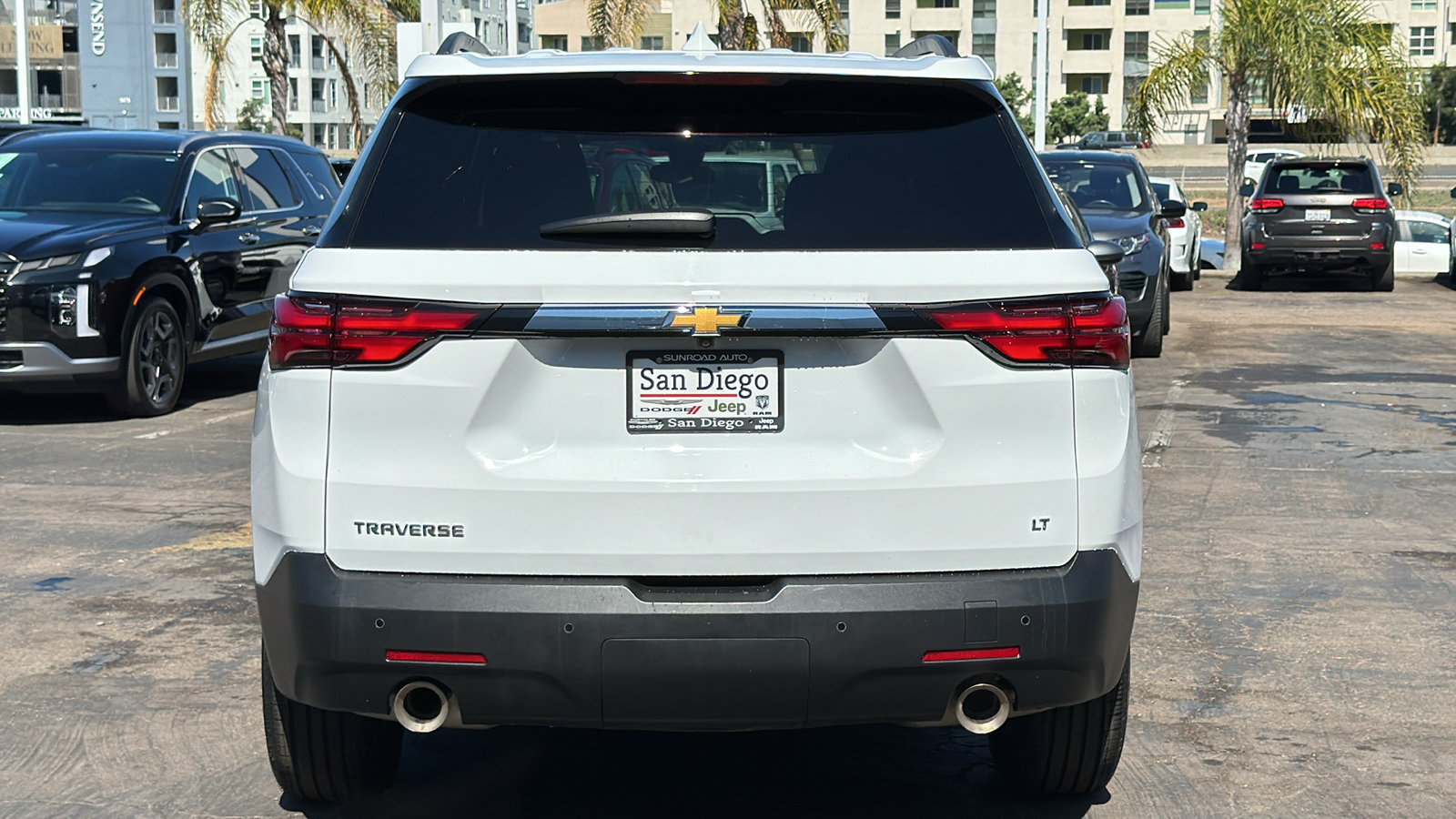 2023 Chevrolet Traverse LT 10