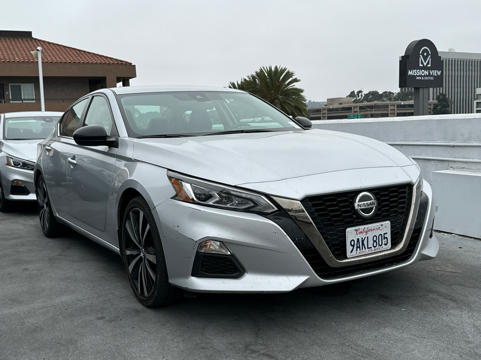 2022 Nissan Altima 2.5 SR 14