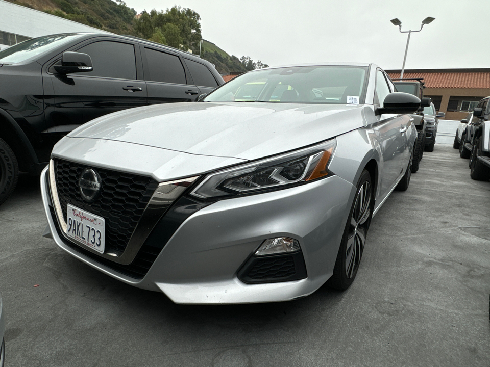 2022 Nissan Altima 2.5 SR 14