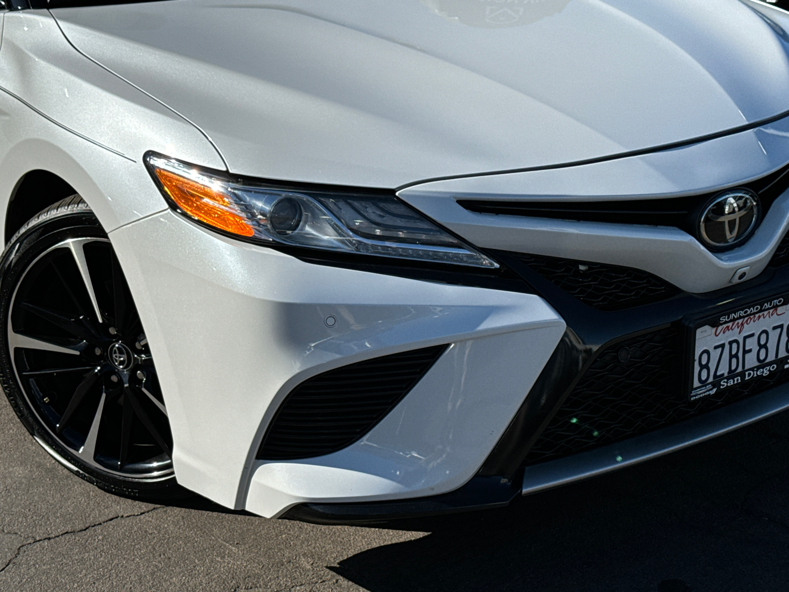 2020 Toyota Camry XSE 3