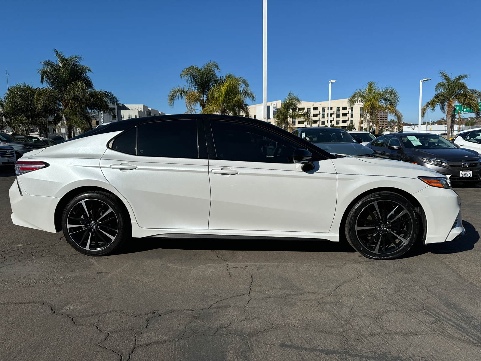 2020 Toyota Camry XSE 7