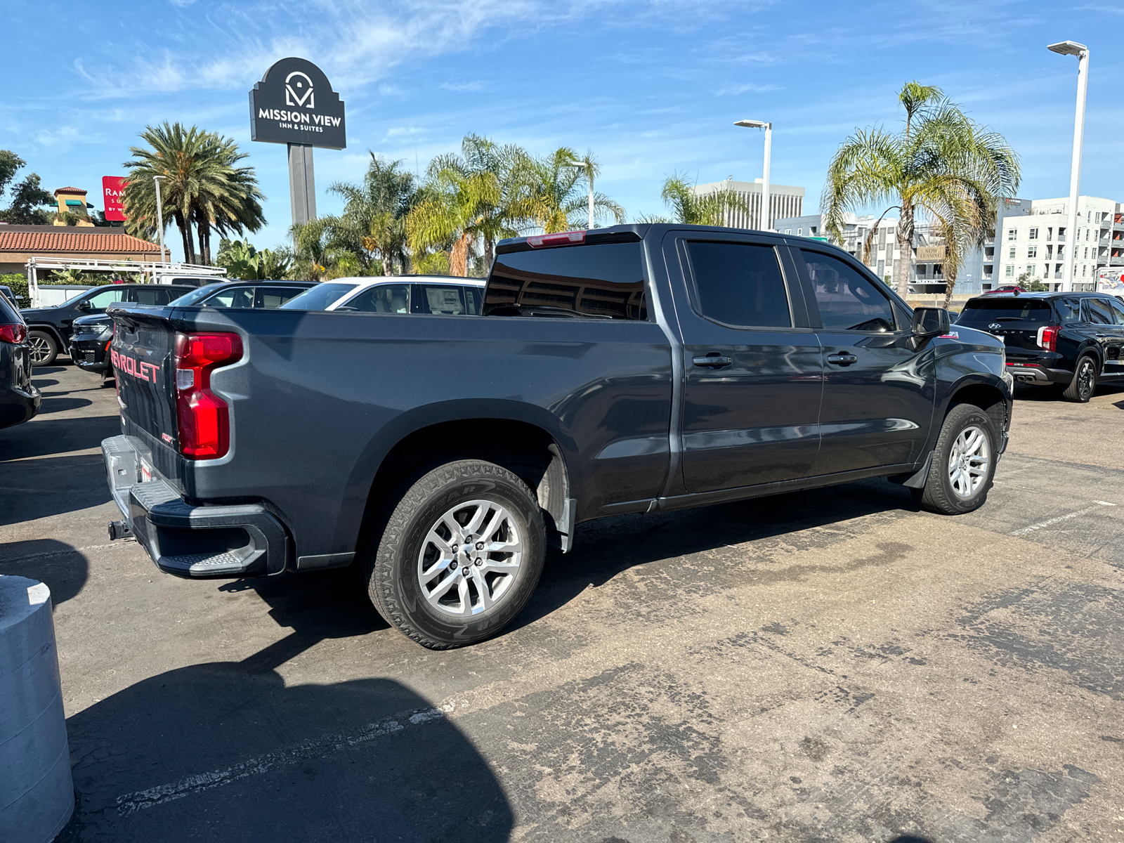 2020 Chevrolet Silverado 1500 RST 11