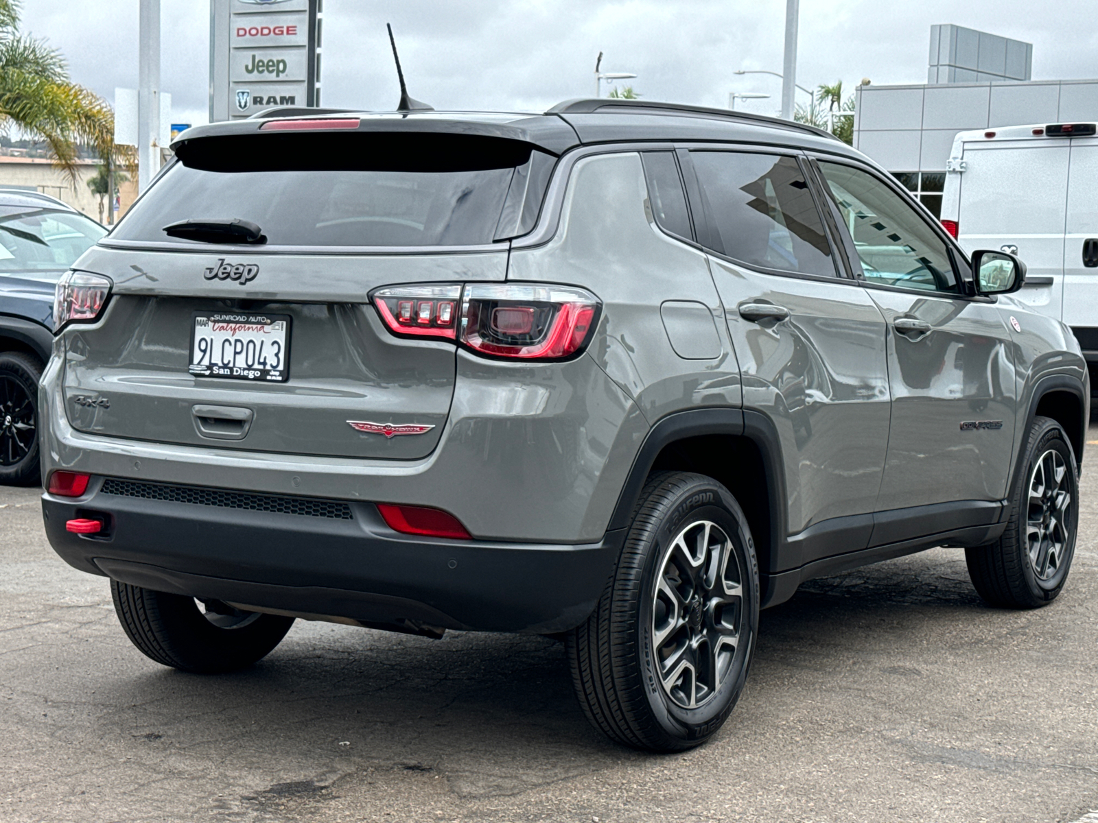 2021 Jeep Compass Trailhawk 9