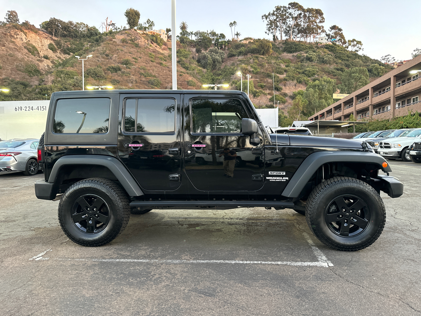 2012 Jeep Wrangler Unlimited Sport 7