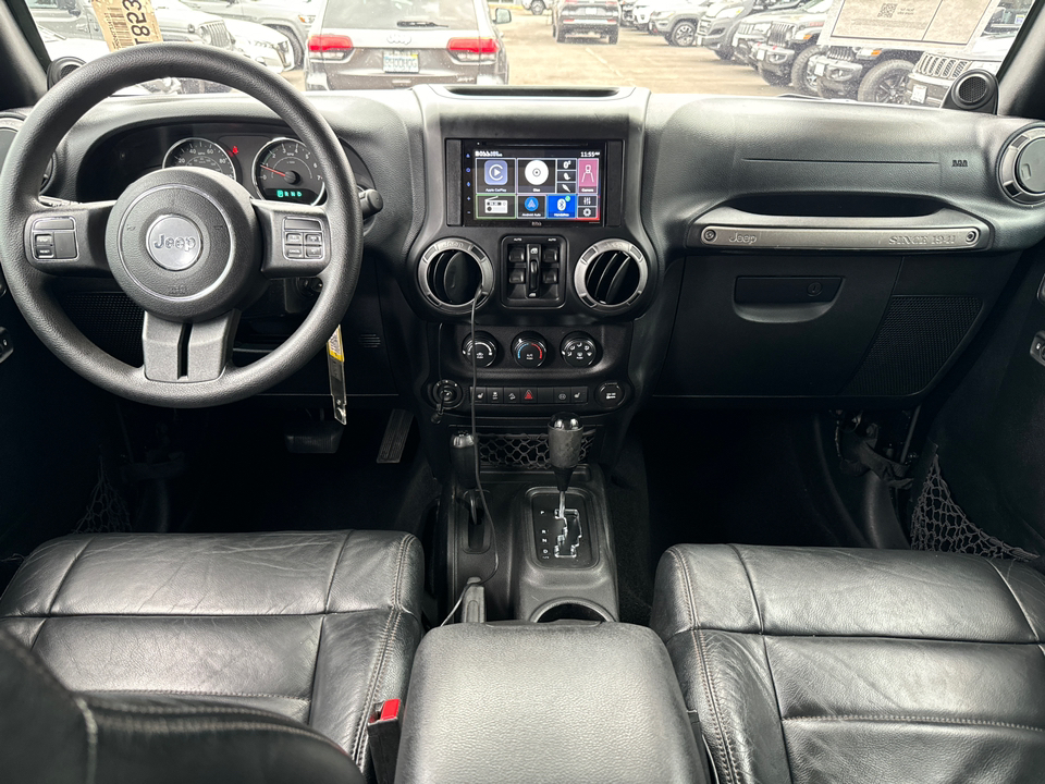 2012 Jeep Wrangler Unlimited Sport 21