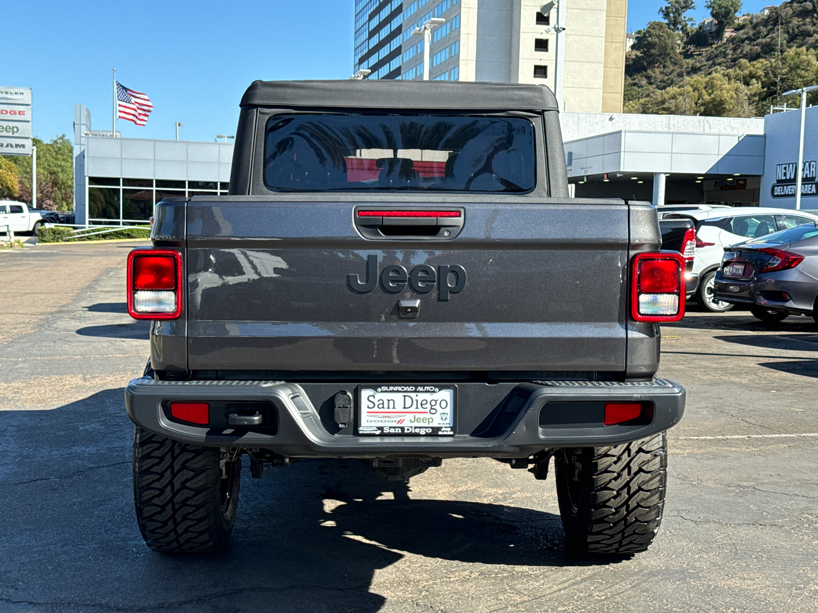 2023 Jeep Gladiator Sport 10