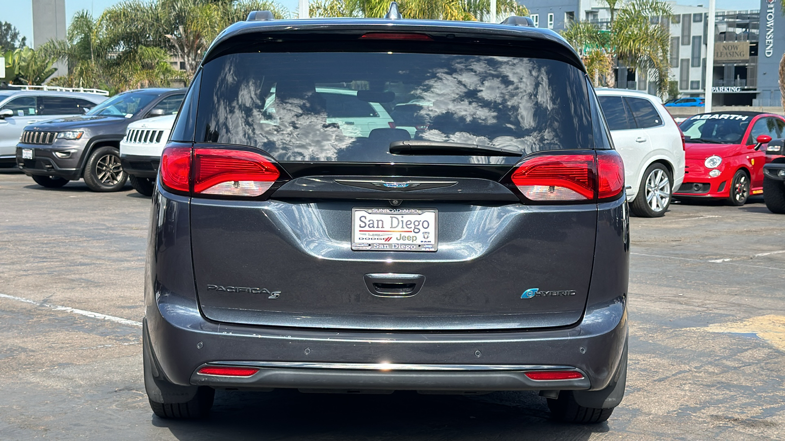 2020 Chrysler Pacifica Hybrid Limited 9