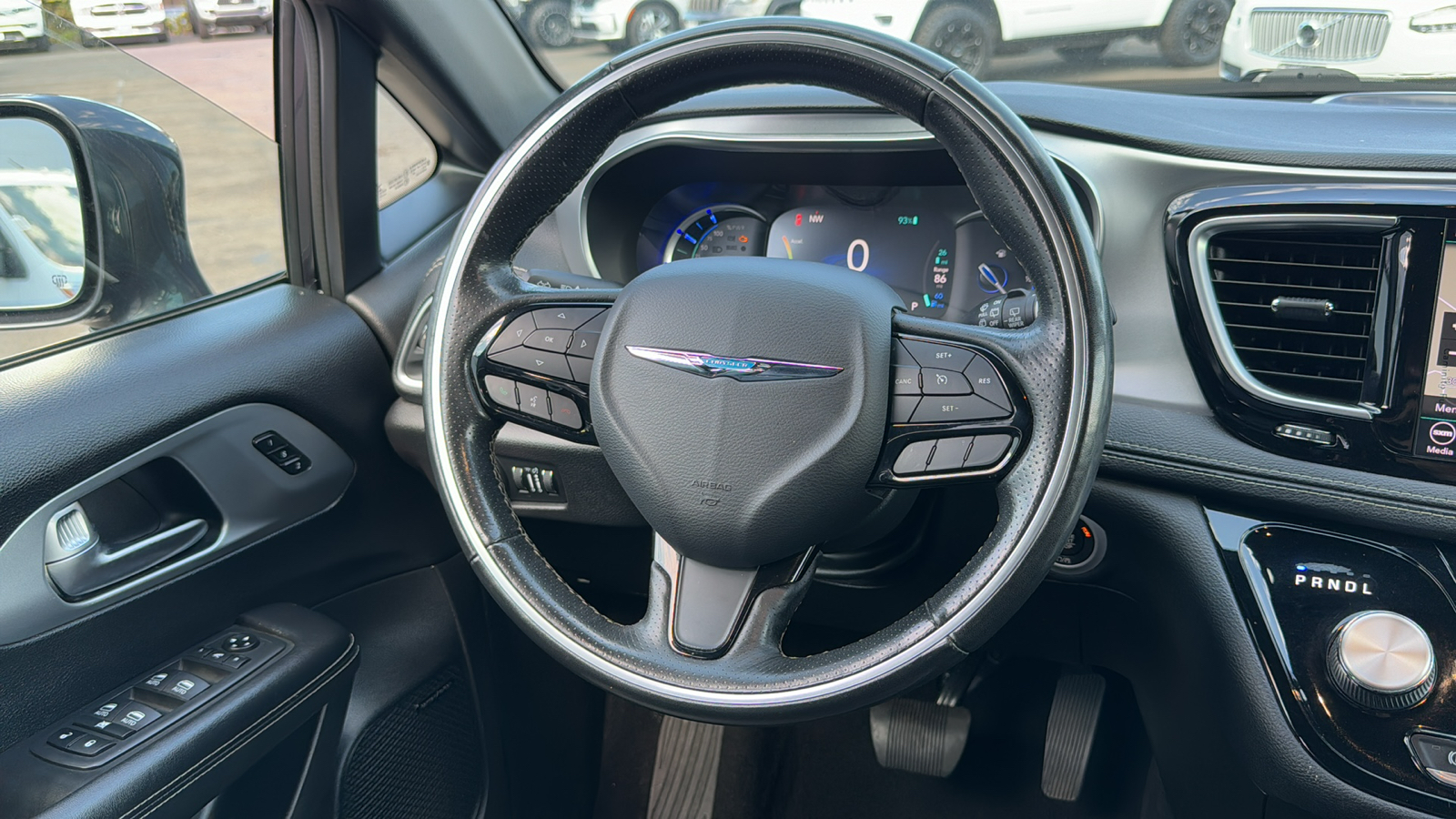 2020 Chrysler Pacifica Hybrid Limited 25