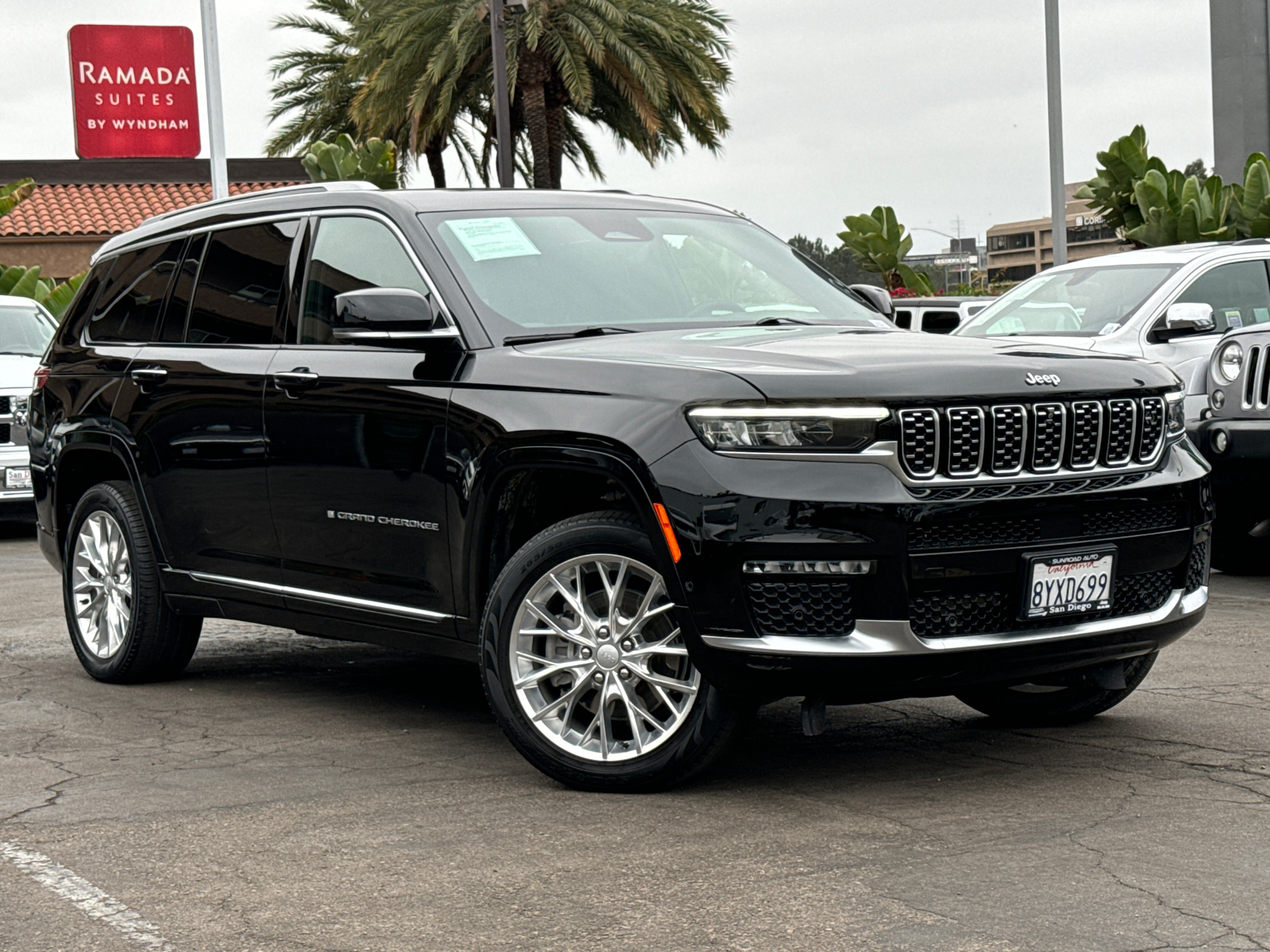 2021 Jeep Grand Cherokee L Summit 2