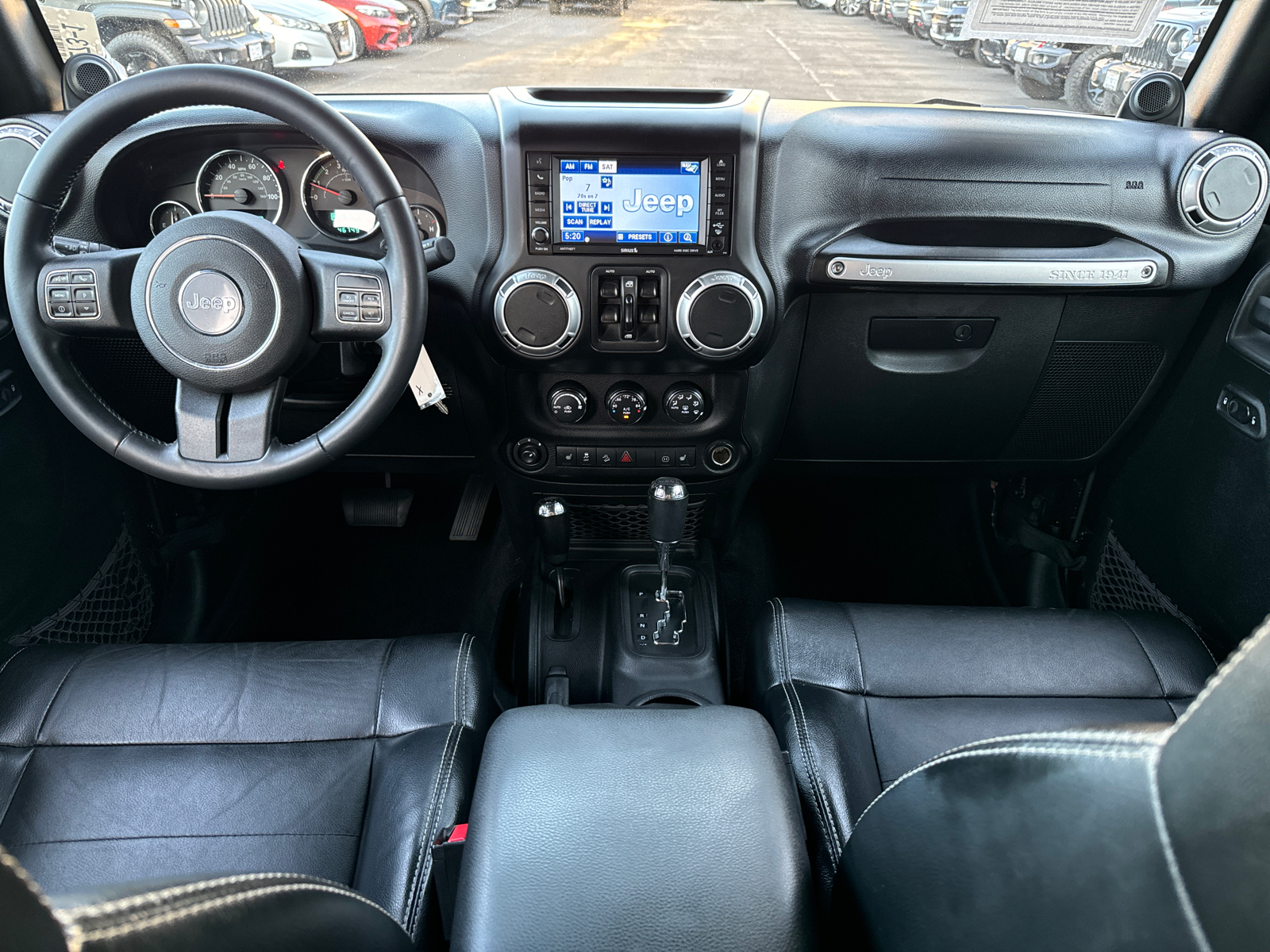 2012 Jeep Wrangler Unlimited Sahara 20