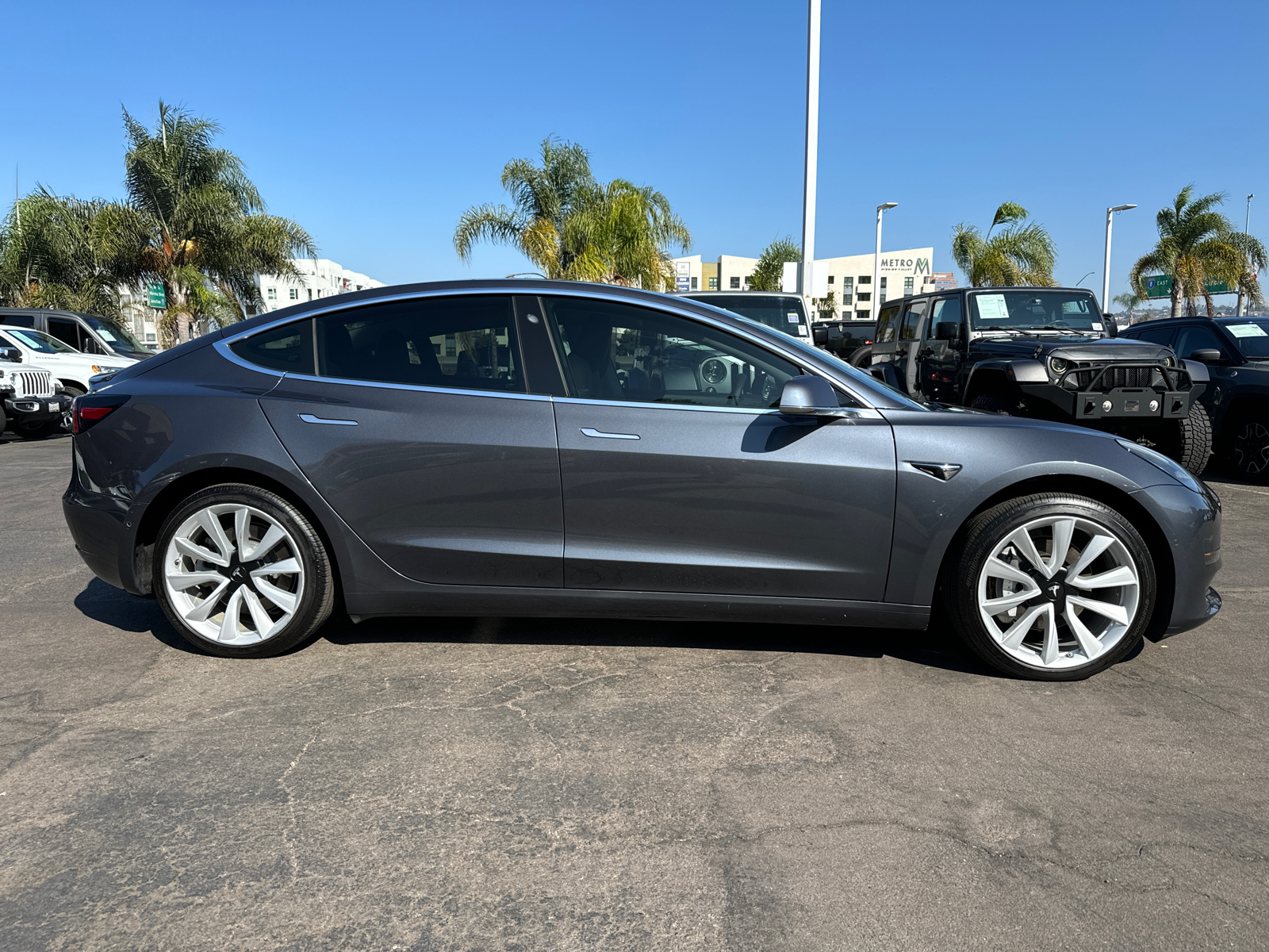 2020 Tesla Model 3 Long Range 8