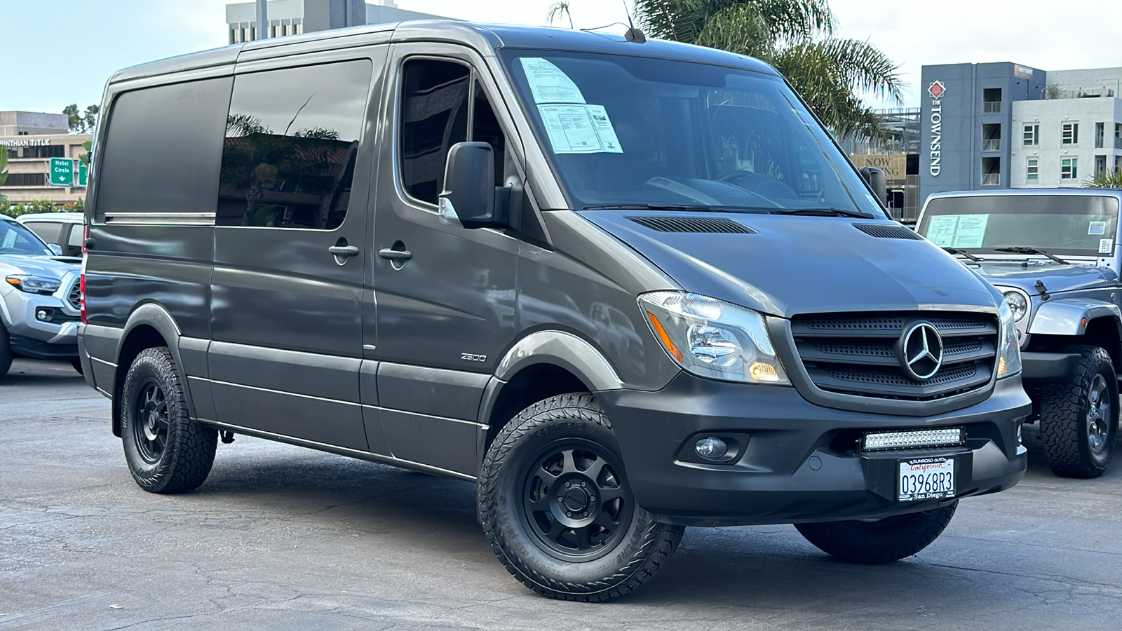 2016 Mercedes-Benz Sprinter 2500 Cargo 144 WB 2