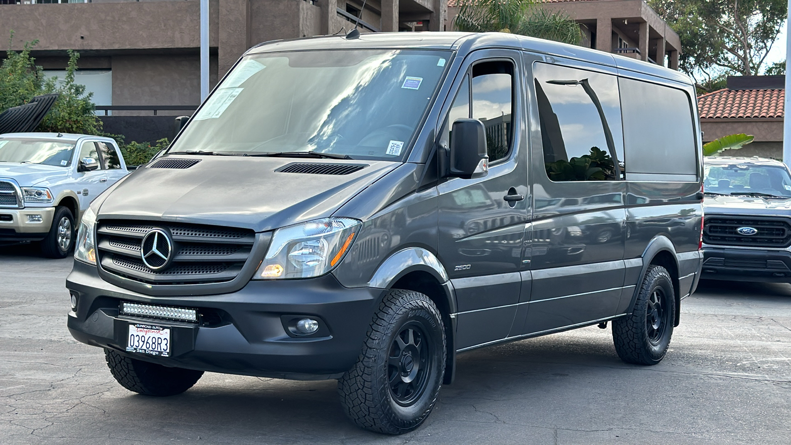 2016 Mercedes-Benz Sprinter 2500 Cargo 144 WB 4