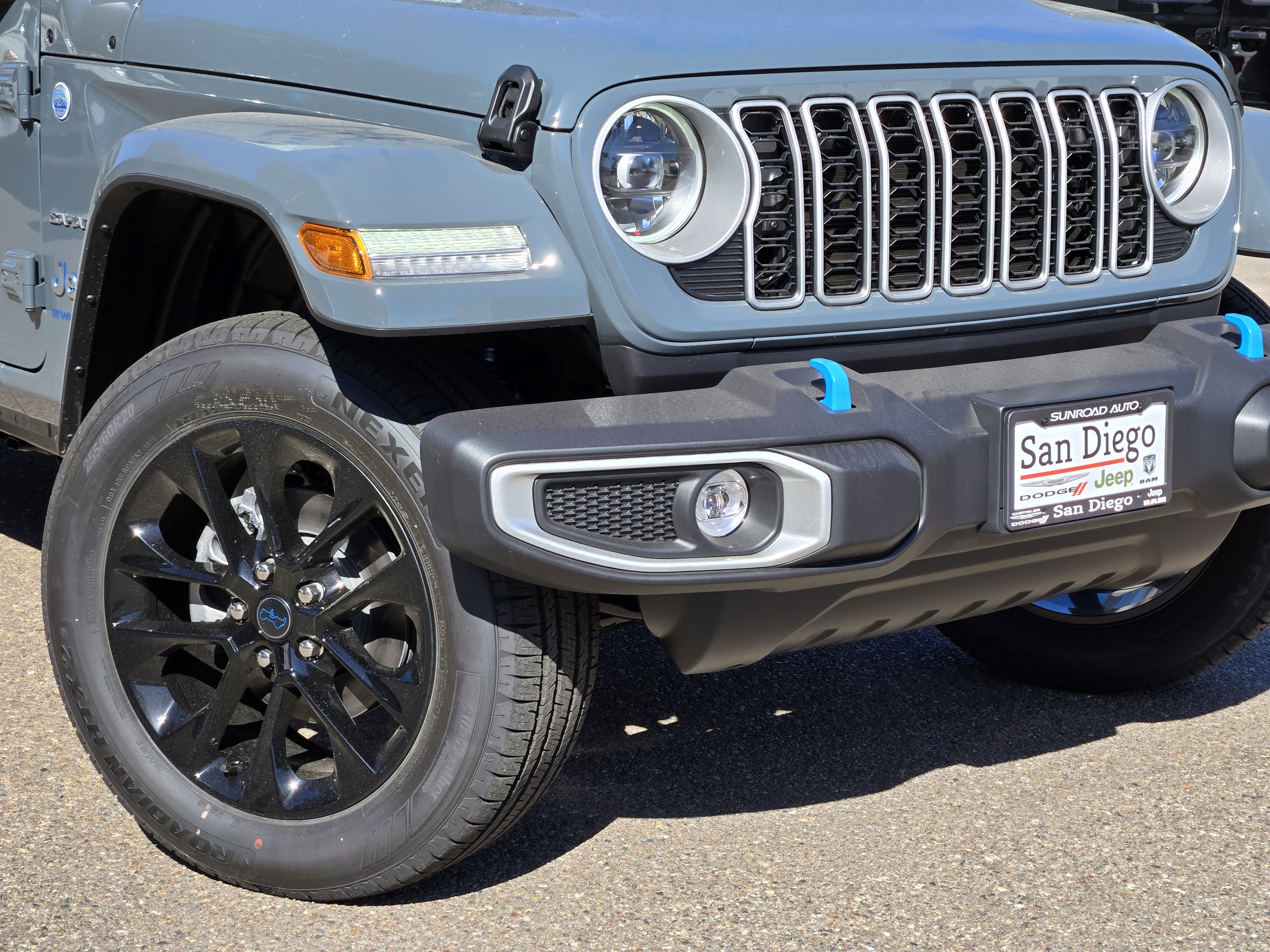 2024 Jeep Wrangler Sahara 4xe 3